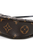 Monogram Sequins Pochette Accessories Black