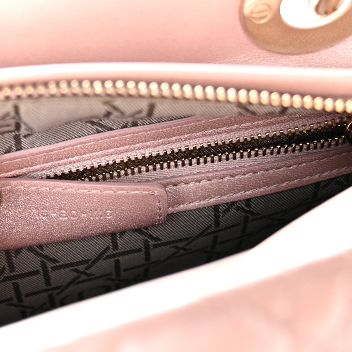 Pearly Lambskin Cannage Medium Lady D1OR Lotus