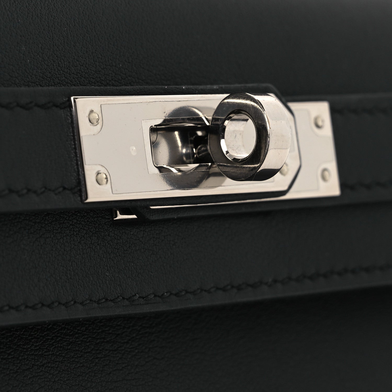 Swift Kelly Cut Clutch Pochette Black