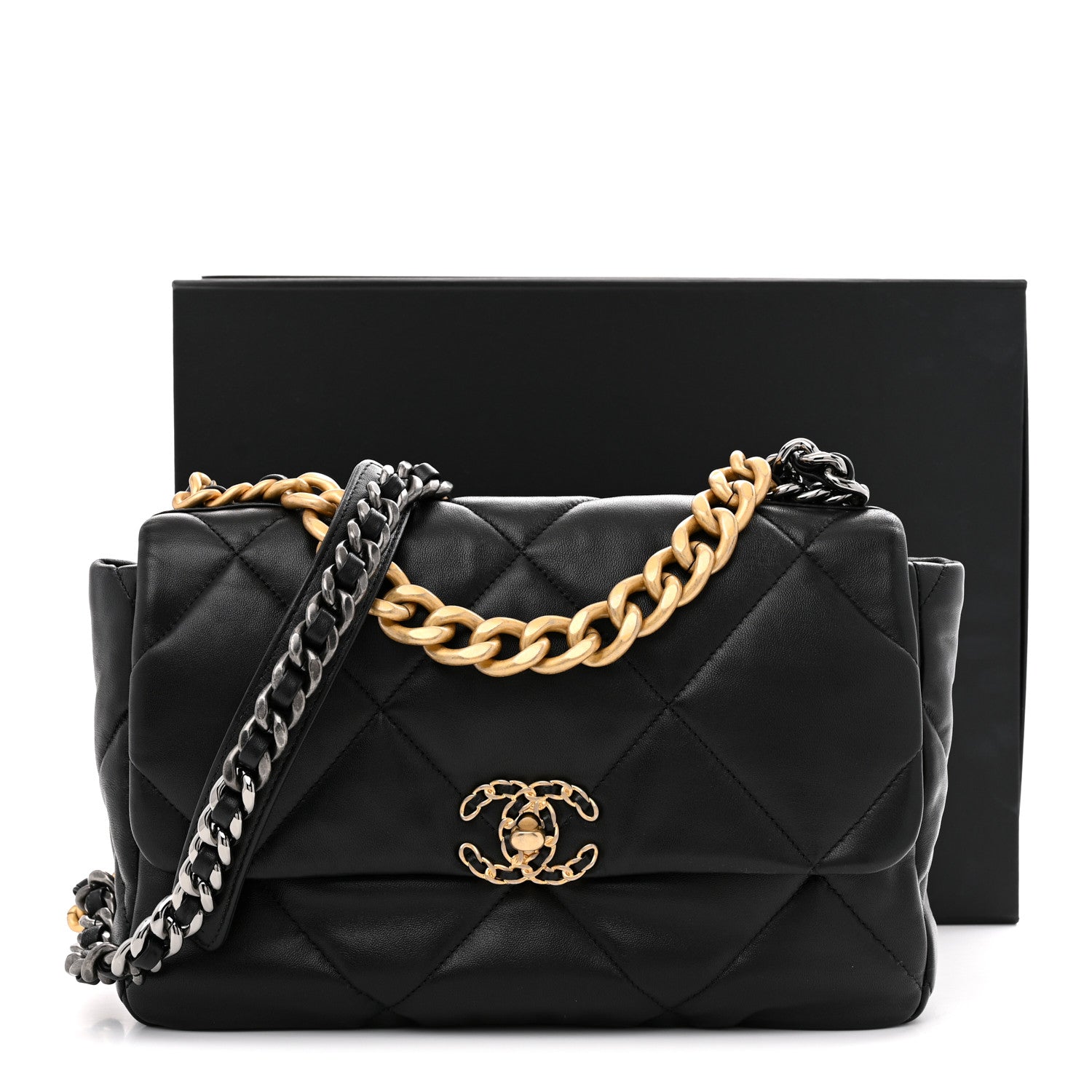 Lambskin Quilted Large CHNL 19 Flap Black