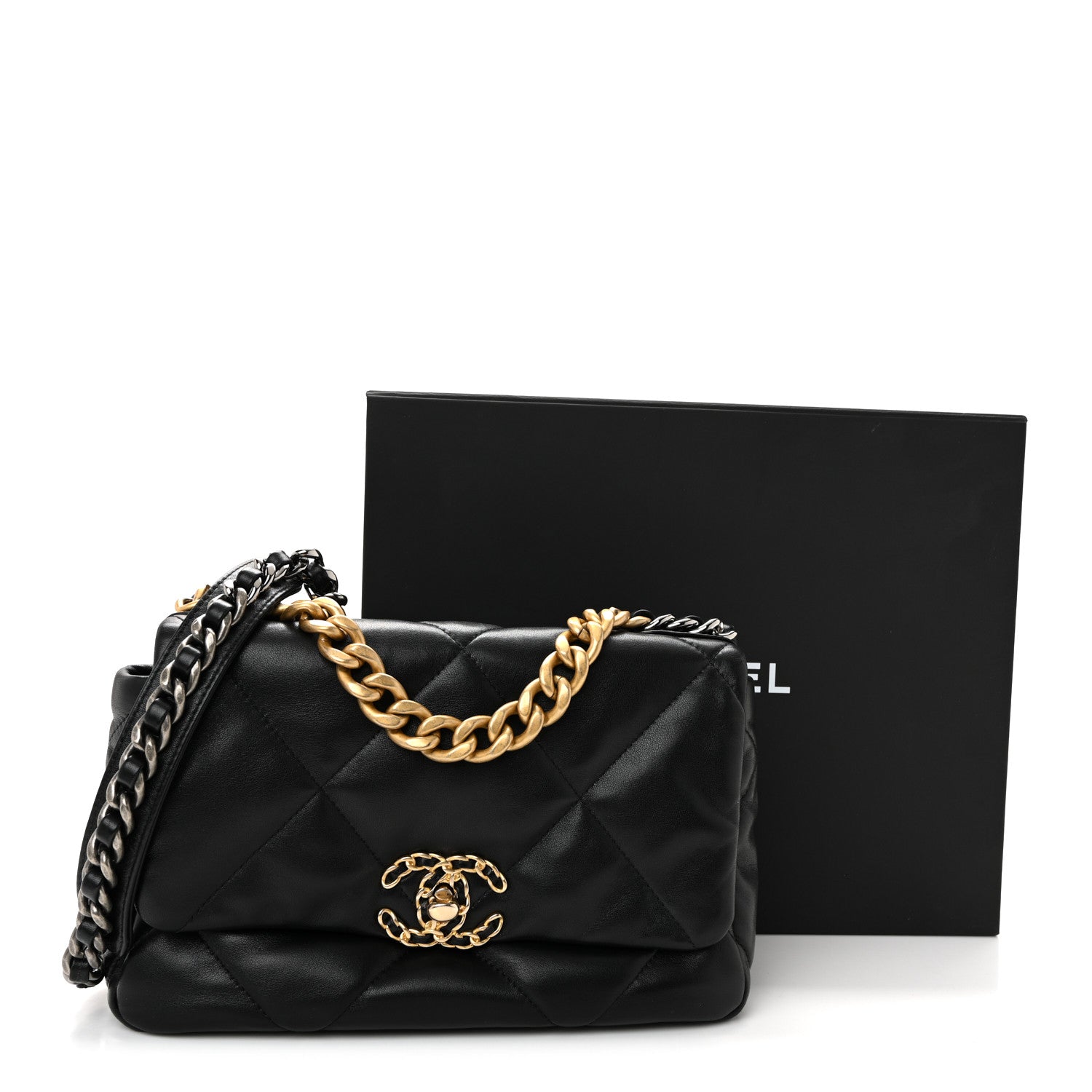 Lambskin Quilted Medium CHNL 19 Flap Black