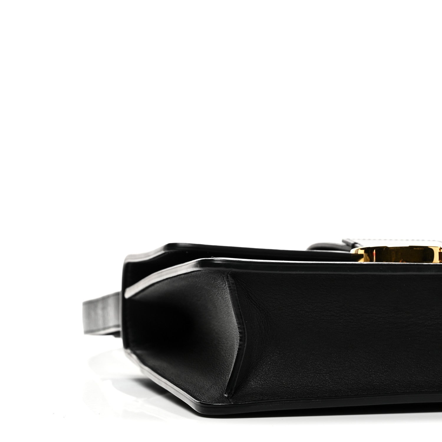 Box Calfskin 30 Montaigne Flap Bag Black