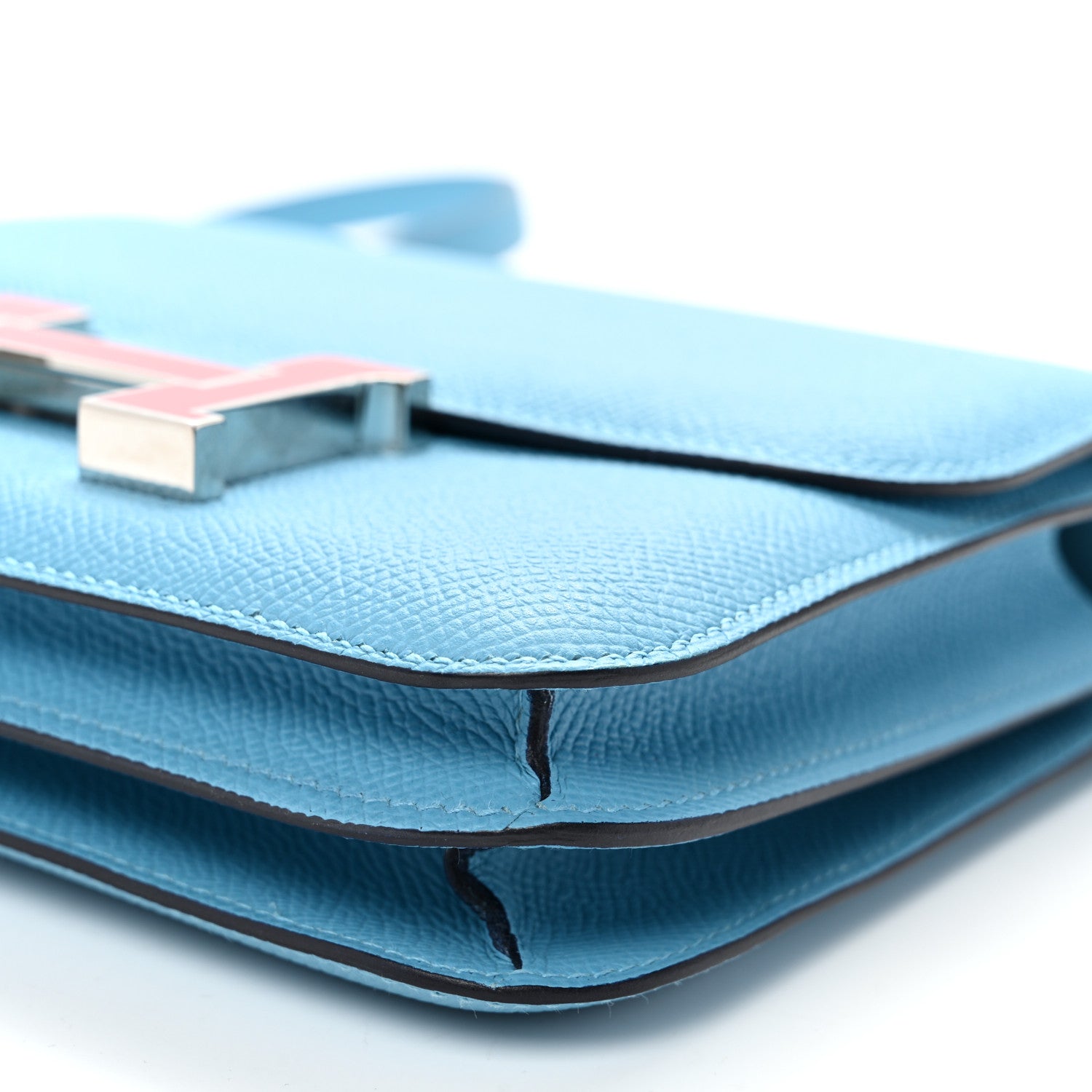 Epsom Enamel Constance 18 Bleu Du Nord Rouge de Coeur
