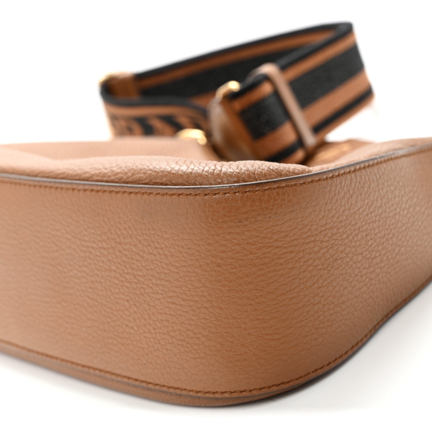 Vitello Daino Soft Zippered Hobo Shoulder Bag Caramel