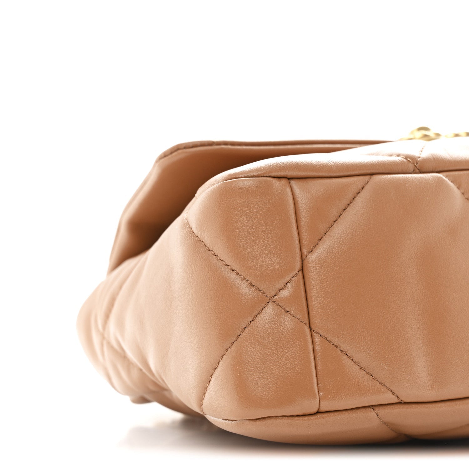 Lambskin Quilted Medium CHNL 19 Flap Brown