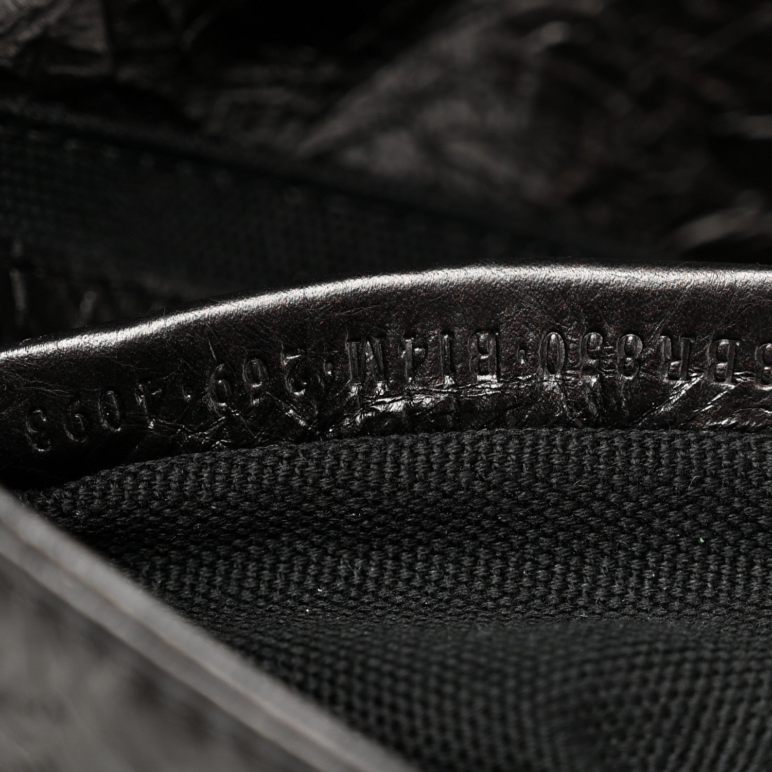 Crackled Calfskin Baguette 26424 Black