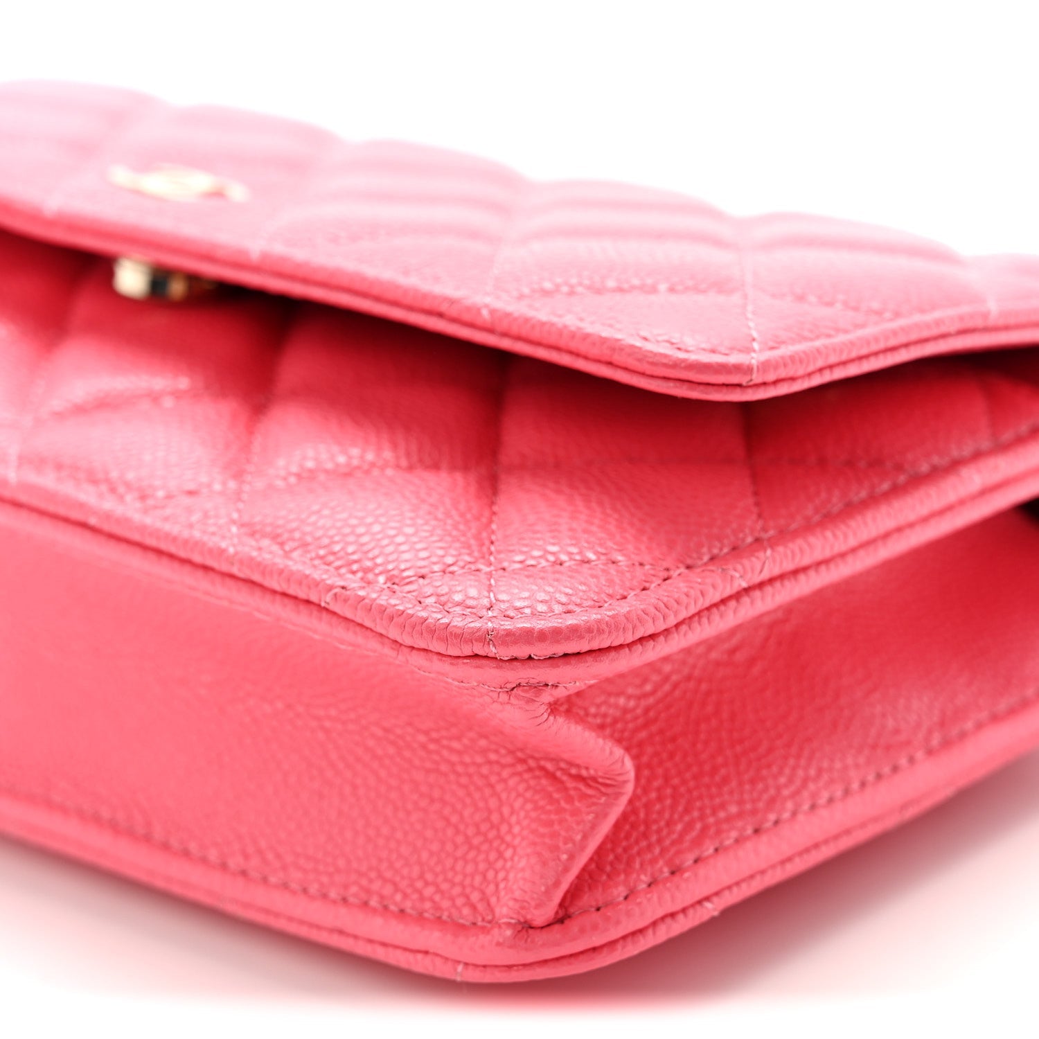Caviar Quilted Wallet On Chain WOC Dark Pink