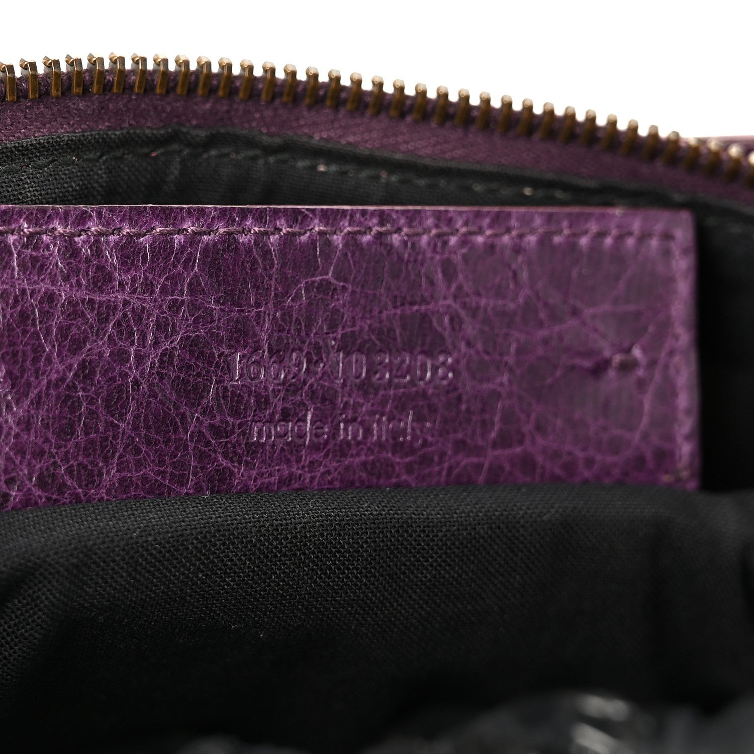 Agneau Classic Hardware First Raisin