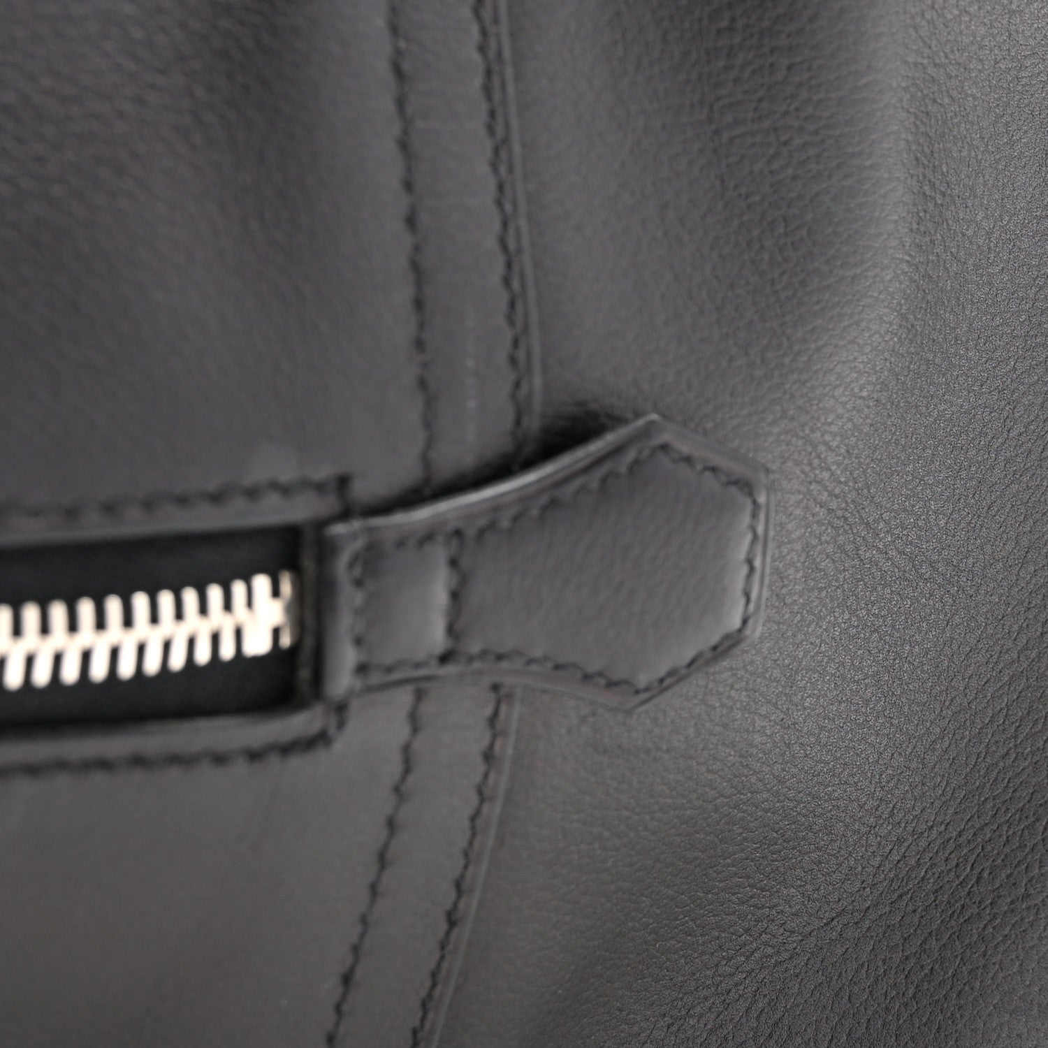 Evergrain Dr. No Plume 40 Black