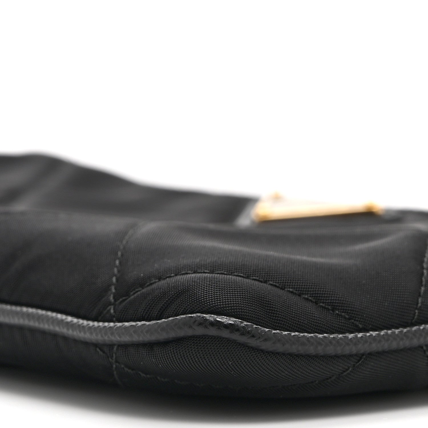 Re-Nylon Tessuto Impuntu Quilted Re-Edition 1995 Chaine Pouch Black