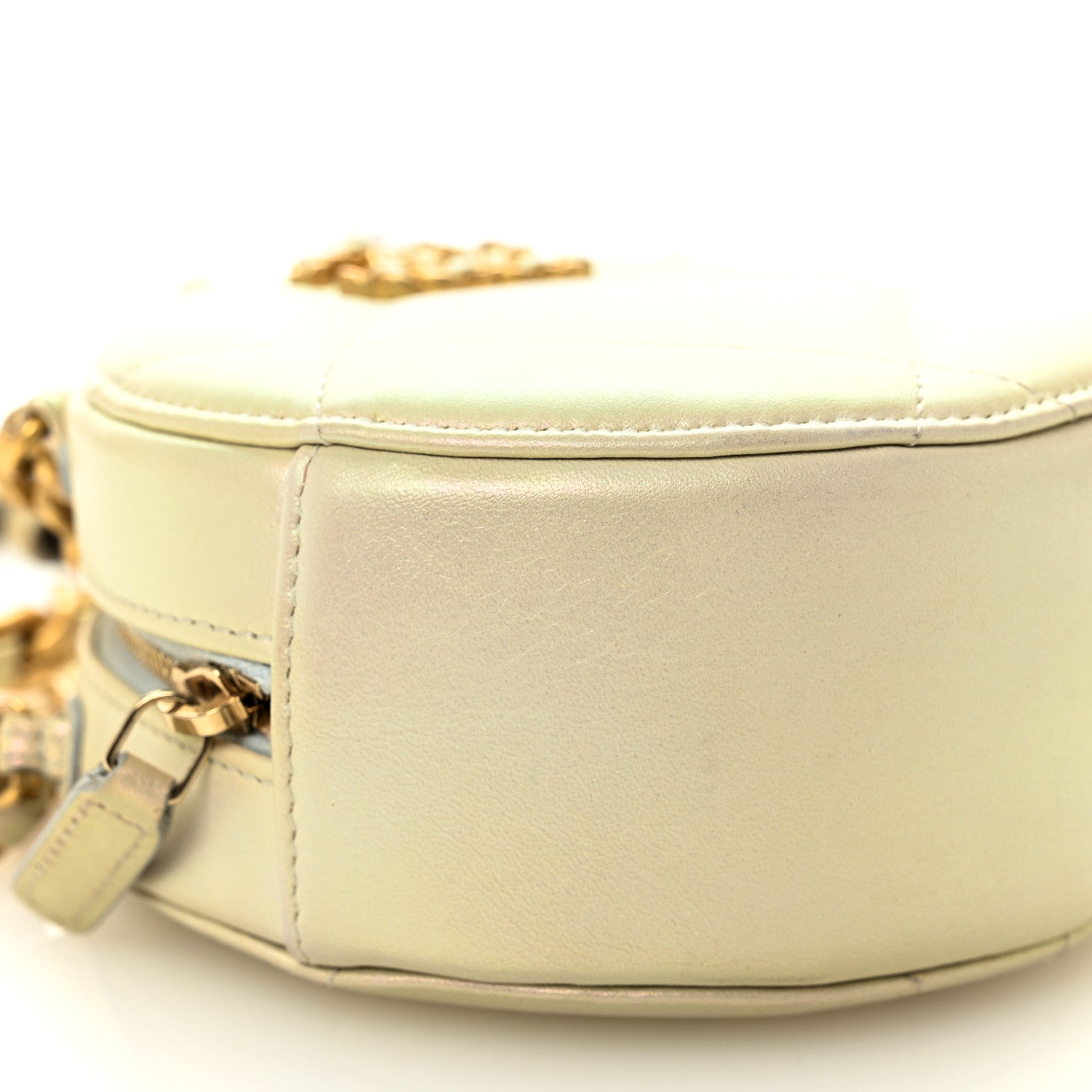 Iridescent Calfskin Quilted CHNL 19 Round Clutch With Chain White
