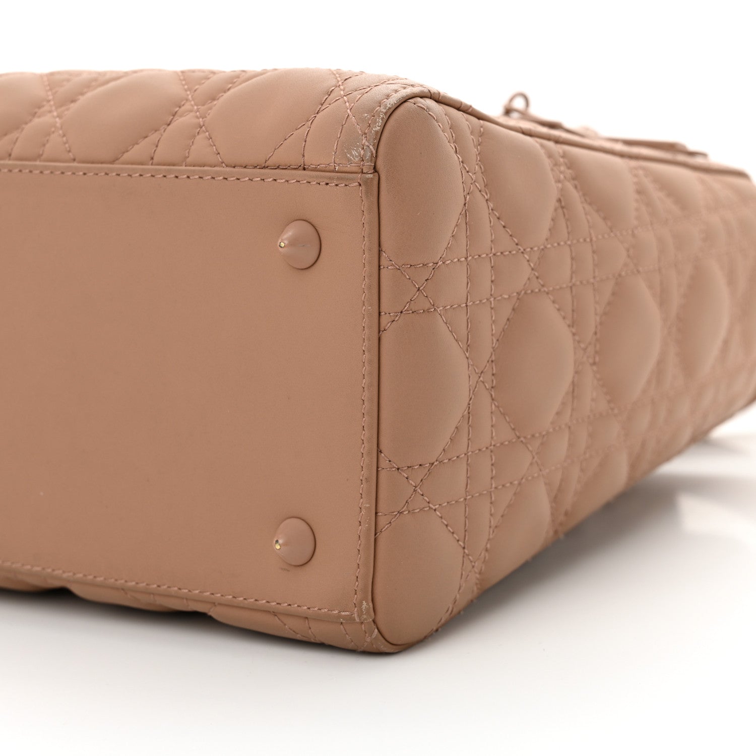 Ultra Matte Calfskin Cannage Medium Lady D1OR Beige