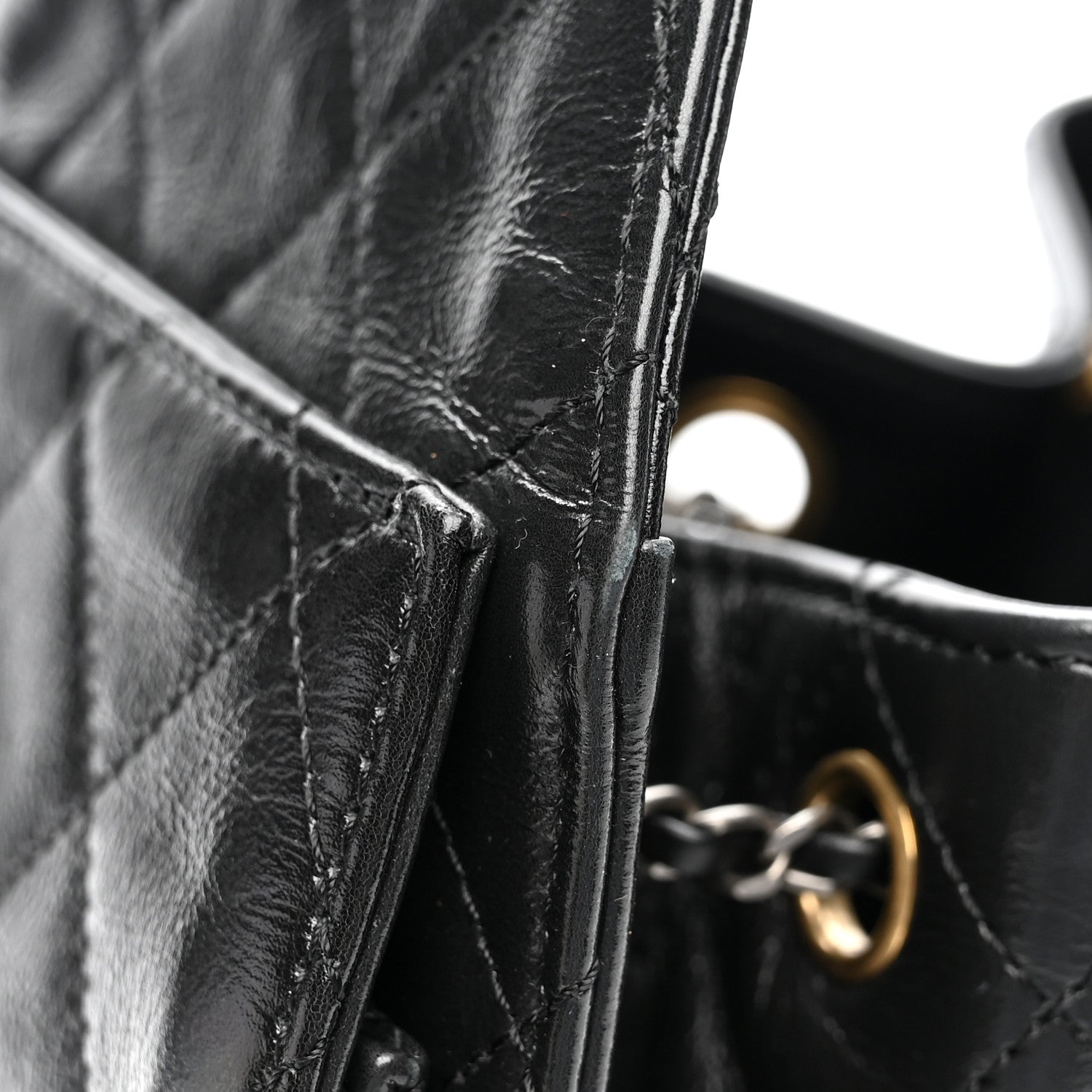 Shiny Crumpled Calfskin Quilted Small CHNL 25 Handbag Black