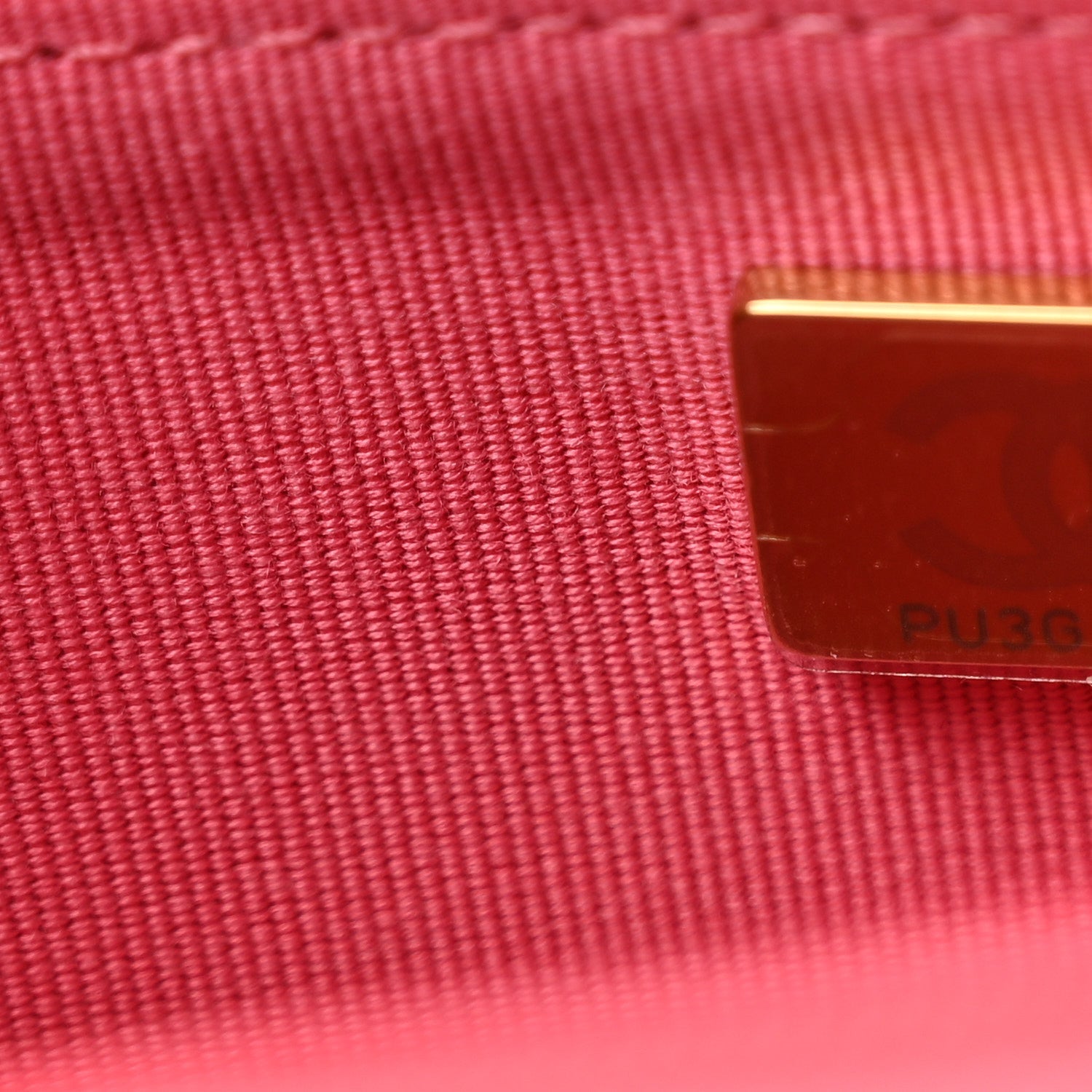Caviar Quilted Wallet On Chain WOC Dark Pink