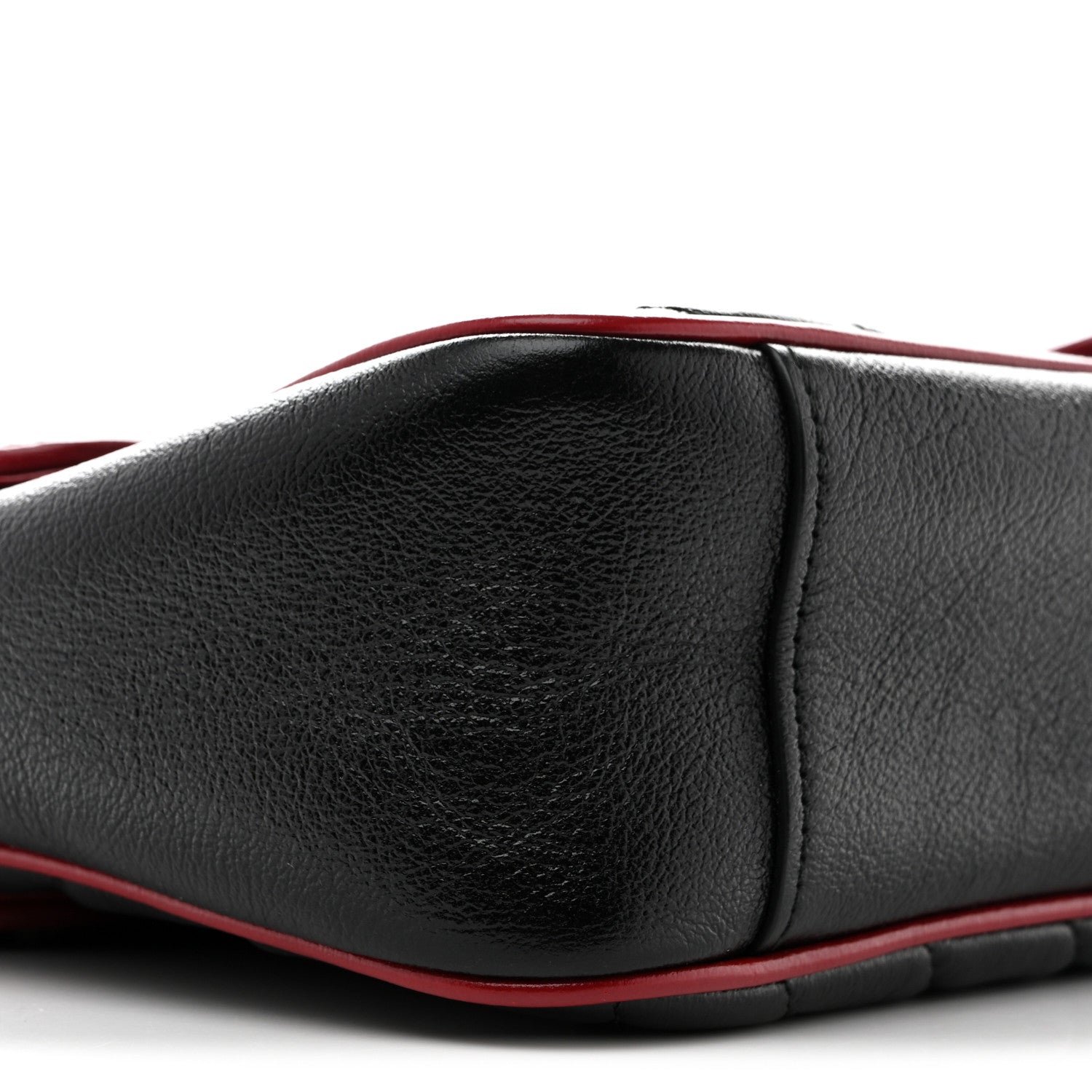 Vintage Effect Calfskin Matelasse Diagonal Small Torchon GG Marmont Shoulder Bag Black Romantic Cherry
