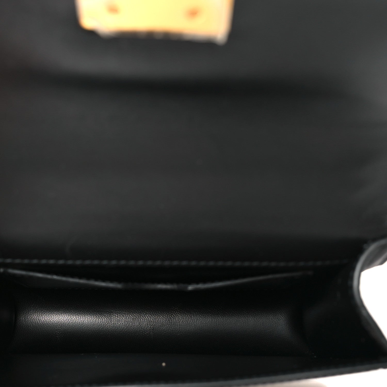 Smooth Calfskin 30 Montaigne Flap Bag Black