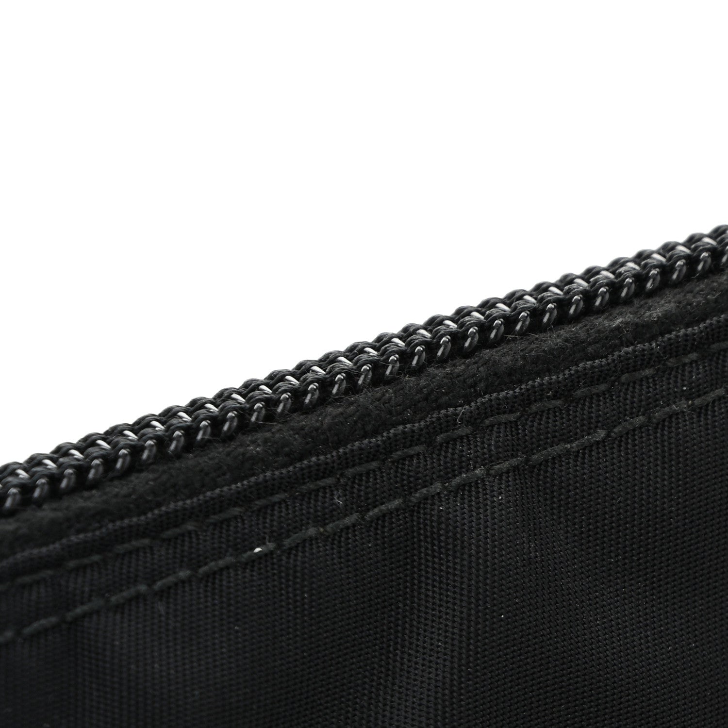 Tessuto Nylon Saffiano Flat Messenger Bag Black