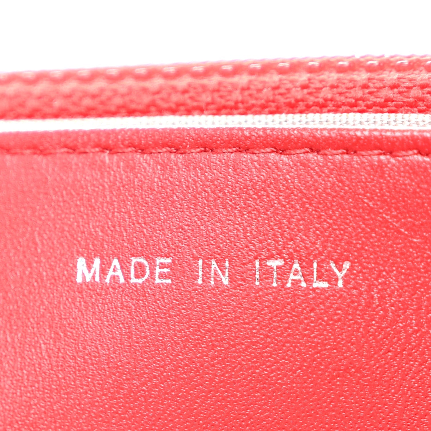 Patent Quilted Brilliant Wallet On Chain WOC Red