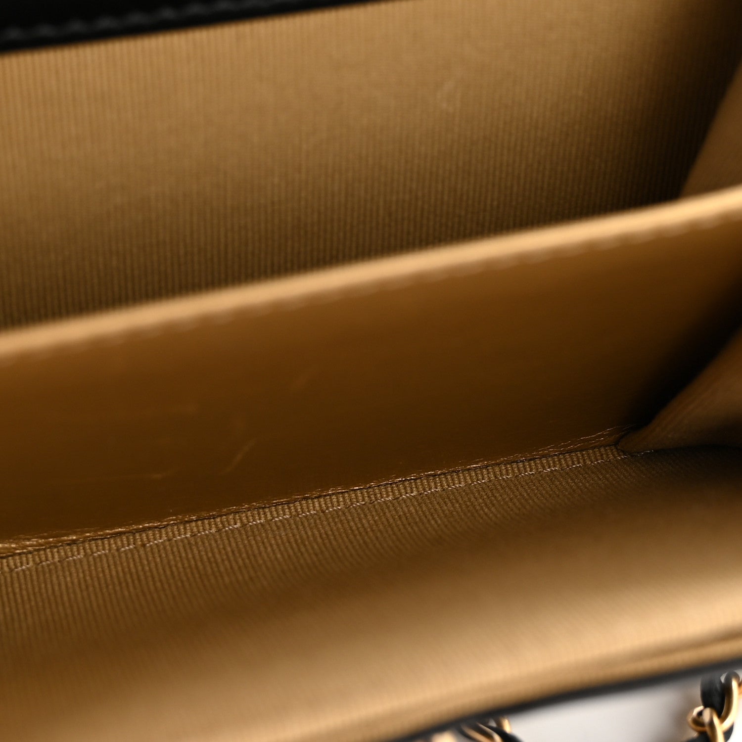 Lambskin Quilted Pearl Crush Clutch With Chain Black
