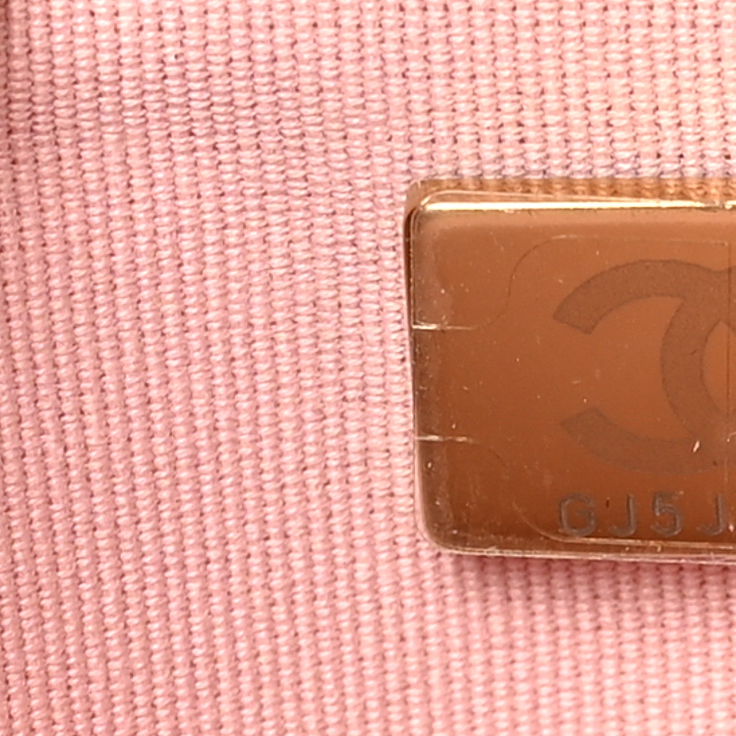 Caviar Quilted Wallet on Chain WOC Light Pink