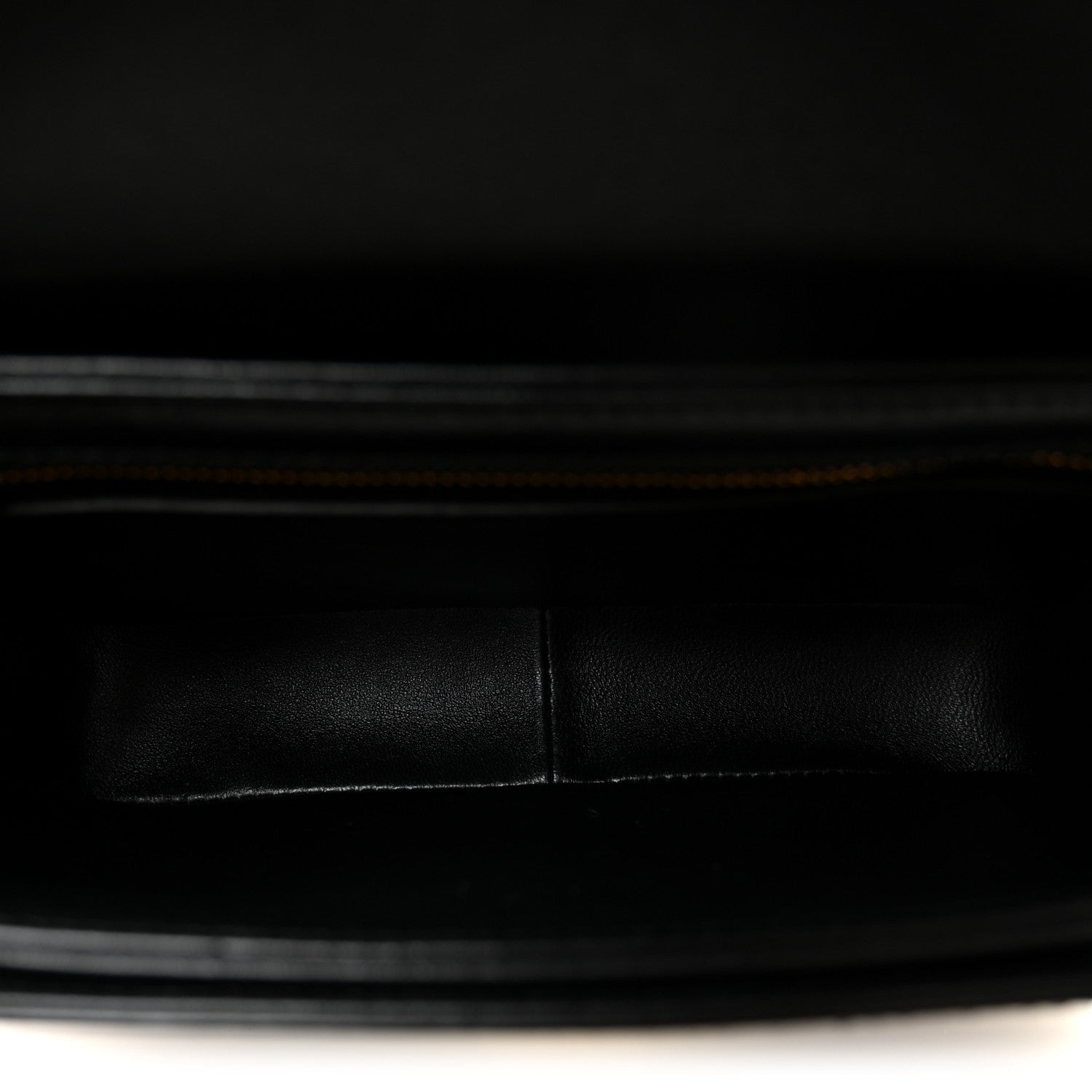 Shiny Calfskin Teen Triomphe Black