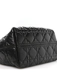 Crinkled Calfskin Macrocannage Large Toujours Black