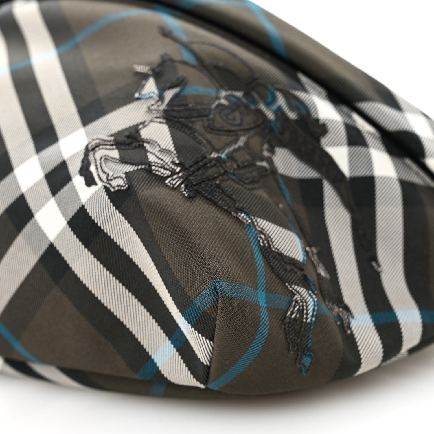 Check Essential Belt Bag Snug