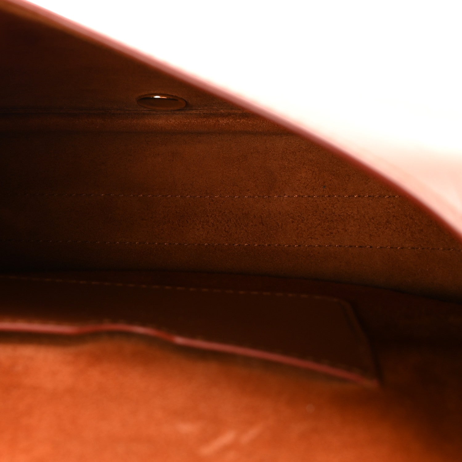 Box Calfskin Medium Bobby Flap Dark Tan