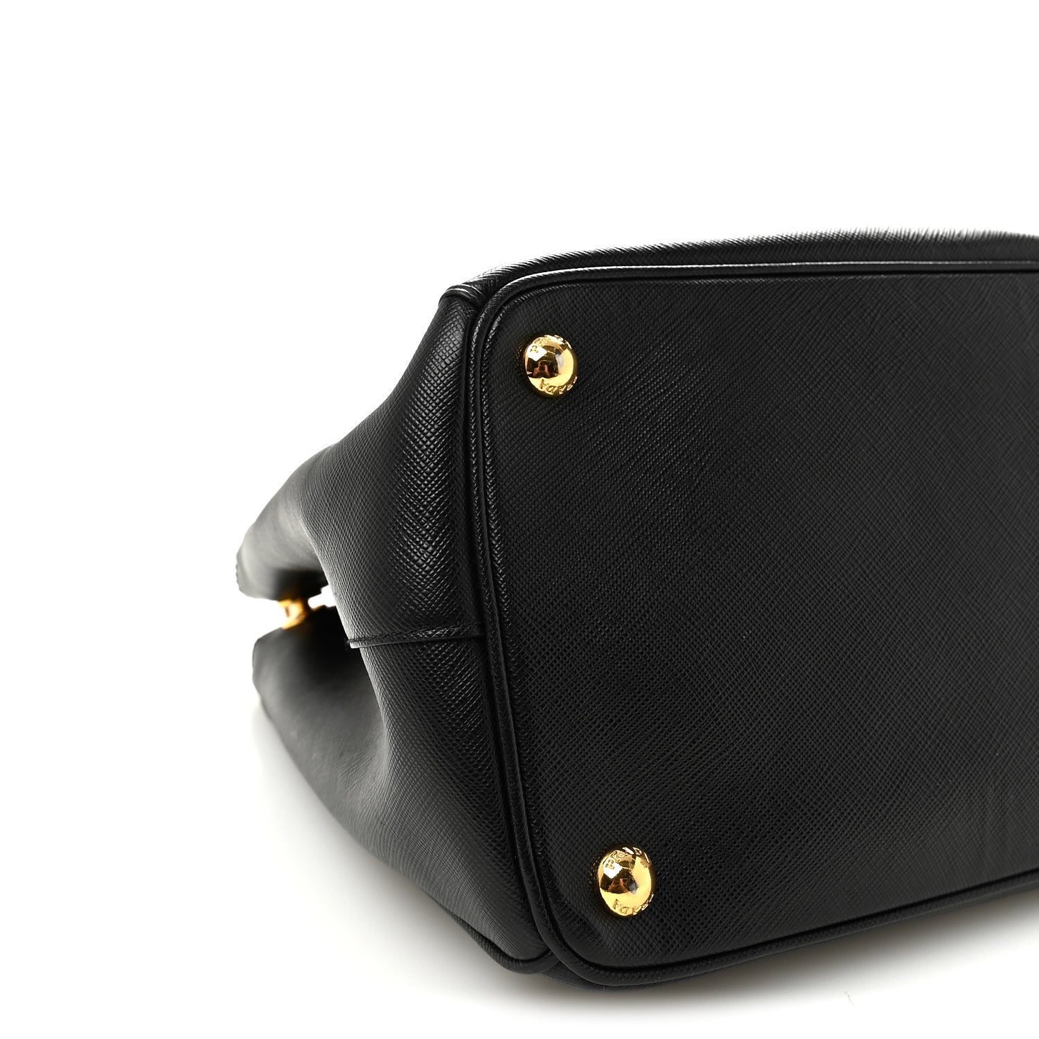 Saffiano Lux Medium Galleria Double Zip Tote Black