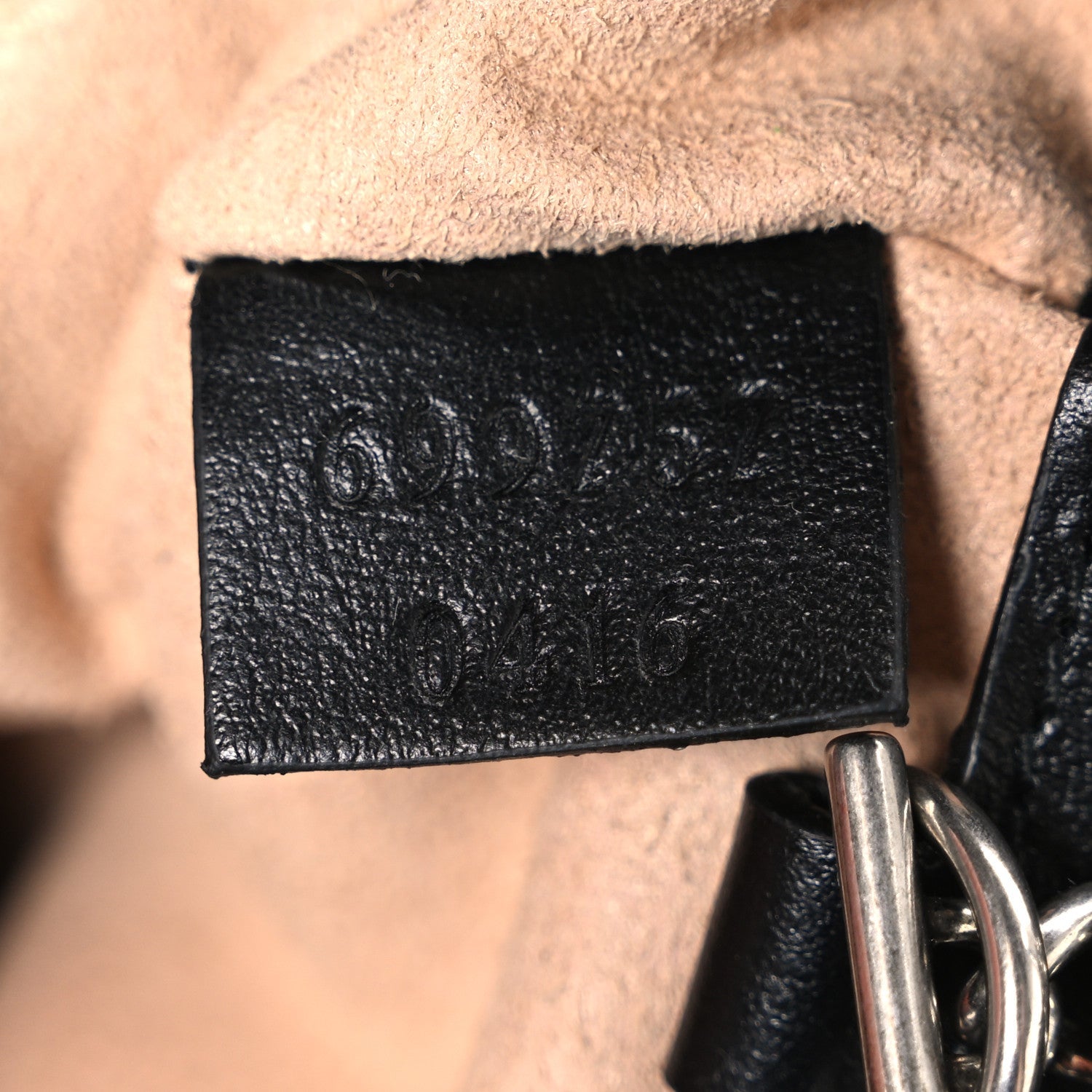 Calfskin Matelasse Monochrome GG Marmont Chain Belt Bag Black