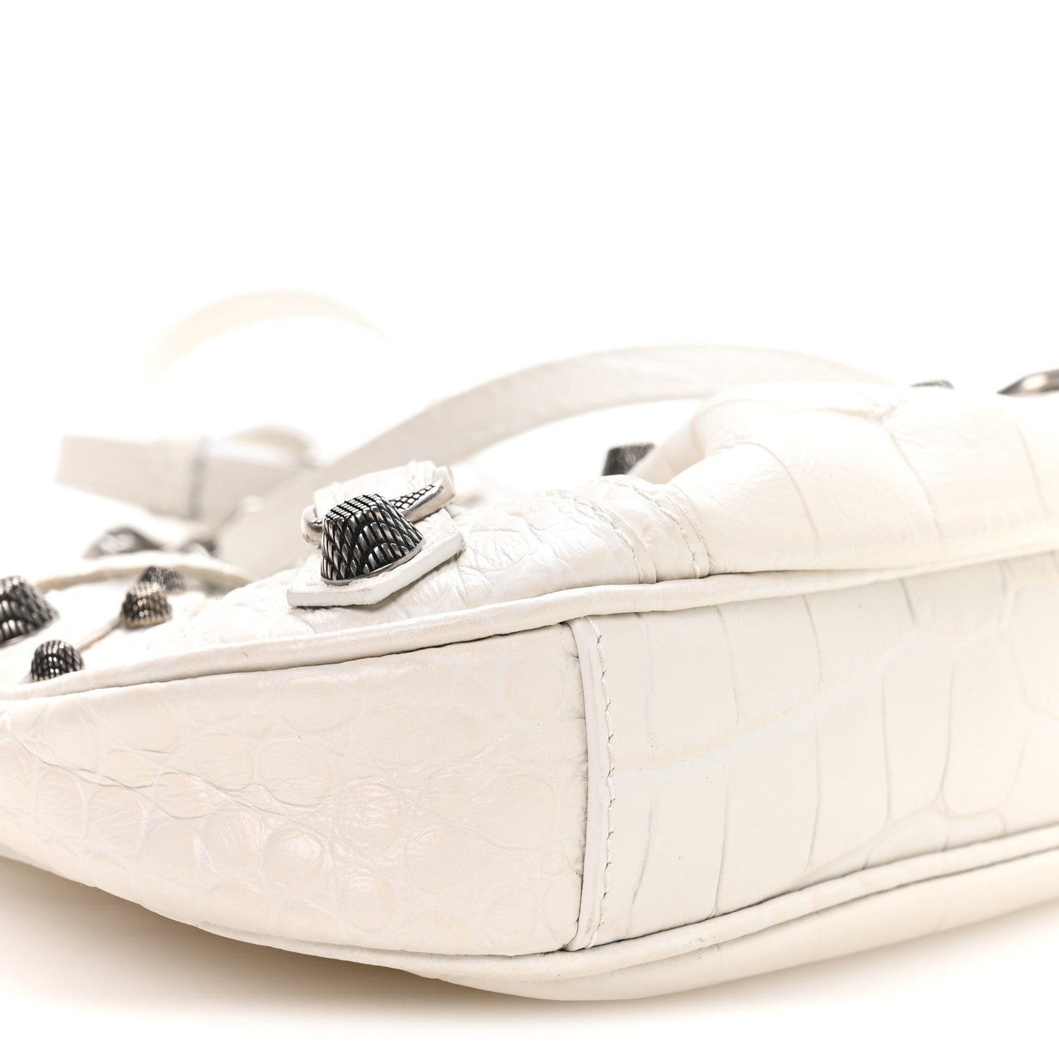 Extra Supple Calfskin Crocodile Embossed Le Cagole Mini Purse With Chain White