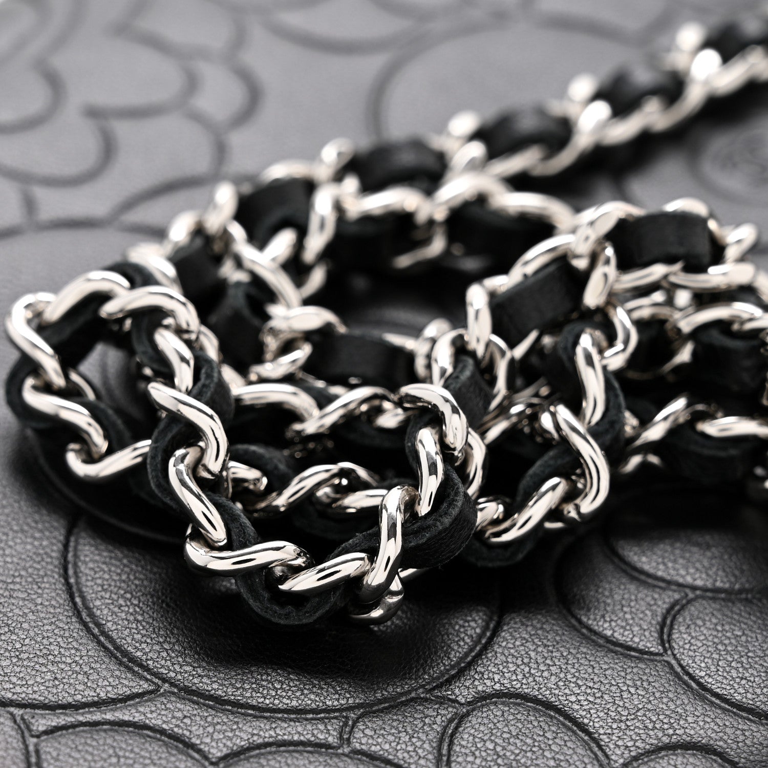 Lambskin Camellia Embossed Wallet On Chain WOC Black