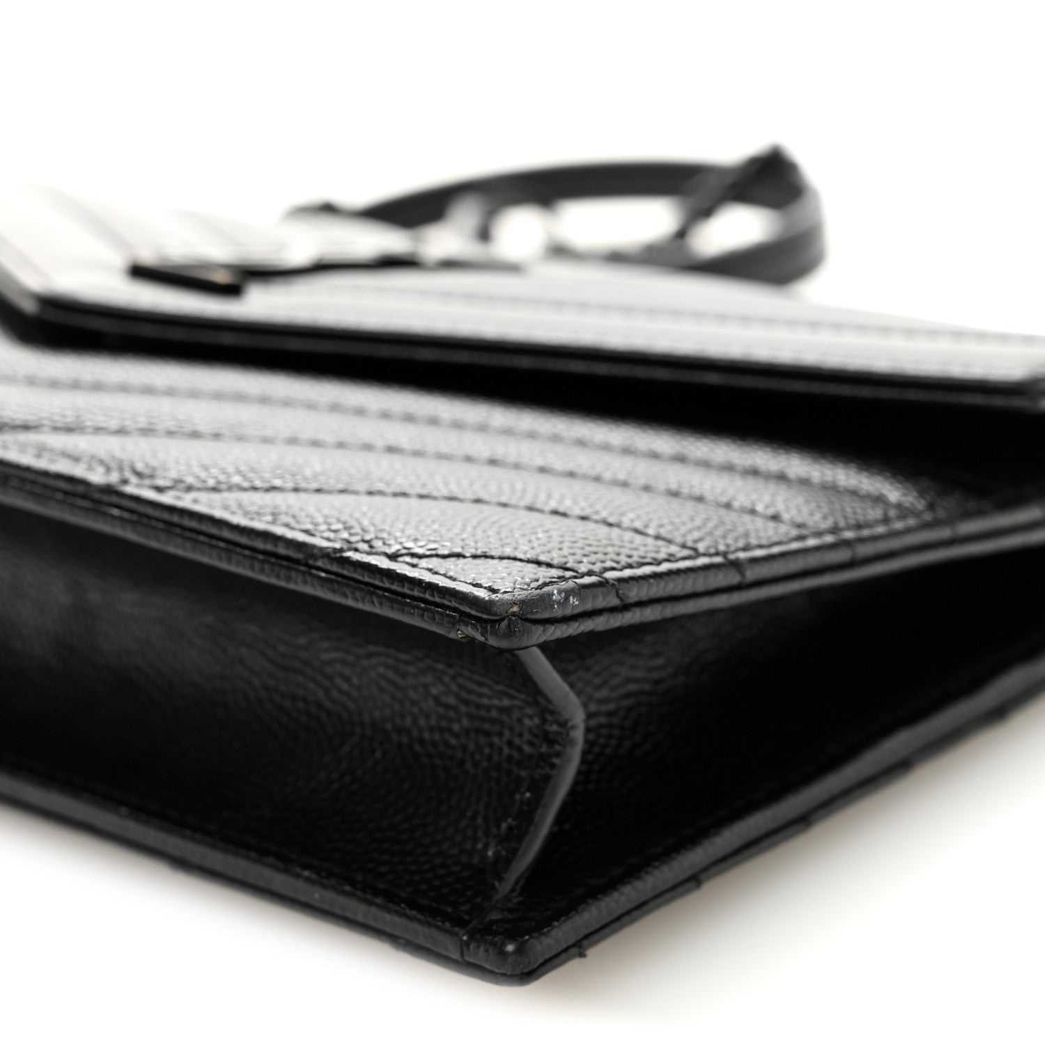 Grain De Poudre Matelasse Chevron Monogram Monochrome Envelope Chain Wallet Black