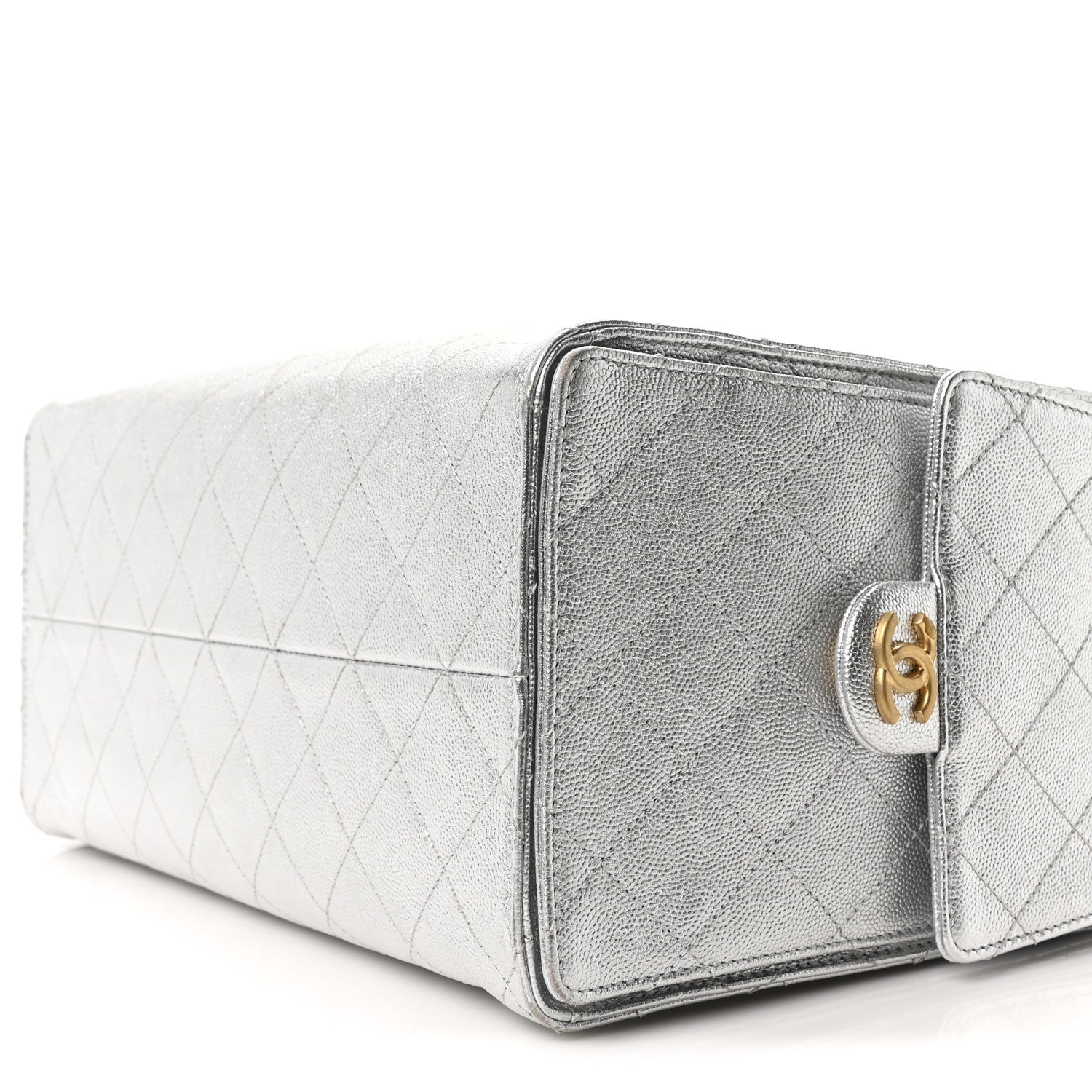 Metallic Caviar Quilted Medium CHNL 25 Handbag Silver