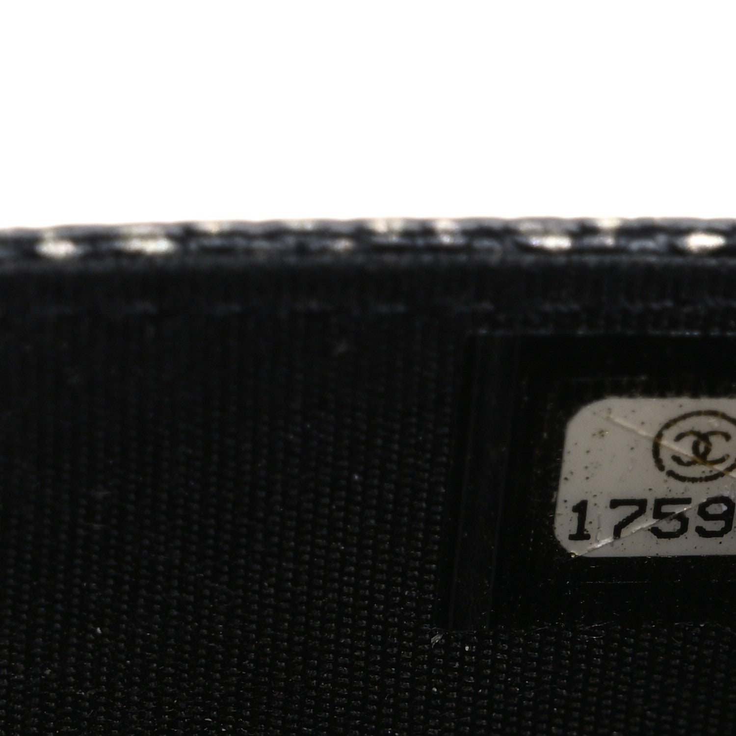 Metallic Caviar Timeless CC Wallet On Chain WOC Grey