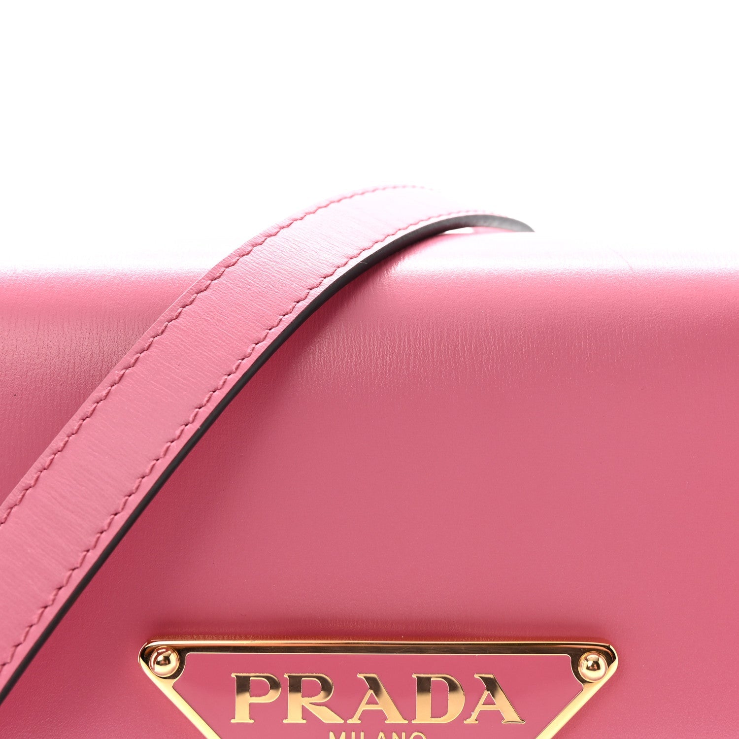 Box Calfskin Triangle Embleme Flap Shoulder Bag Begonia