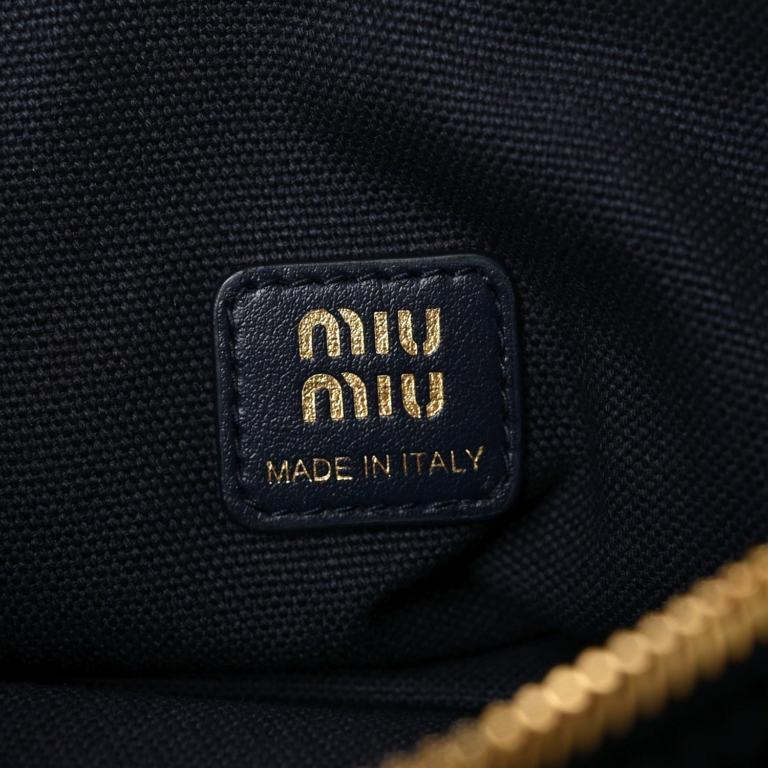 Velvet Pouch Bag Navy Amaranto