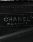 Caviar Quilted Medium Boy Flap Black