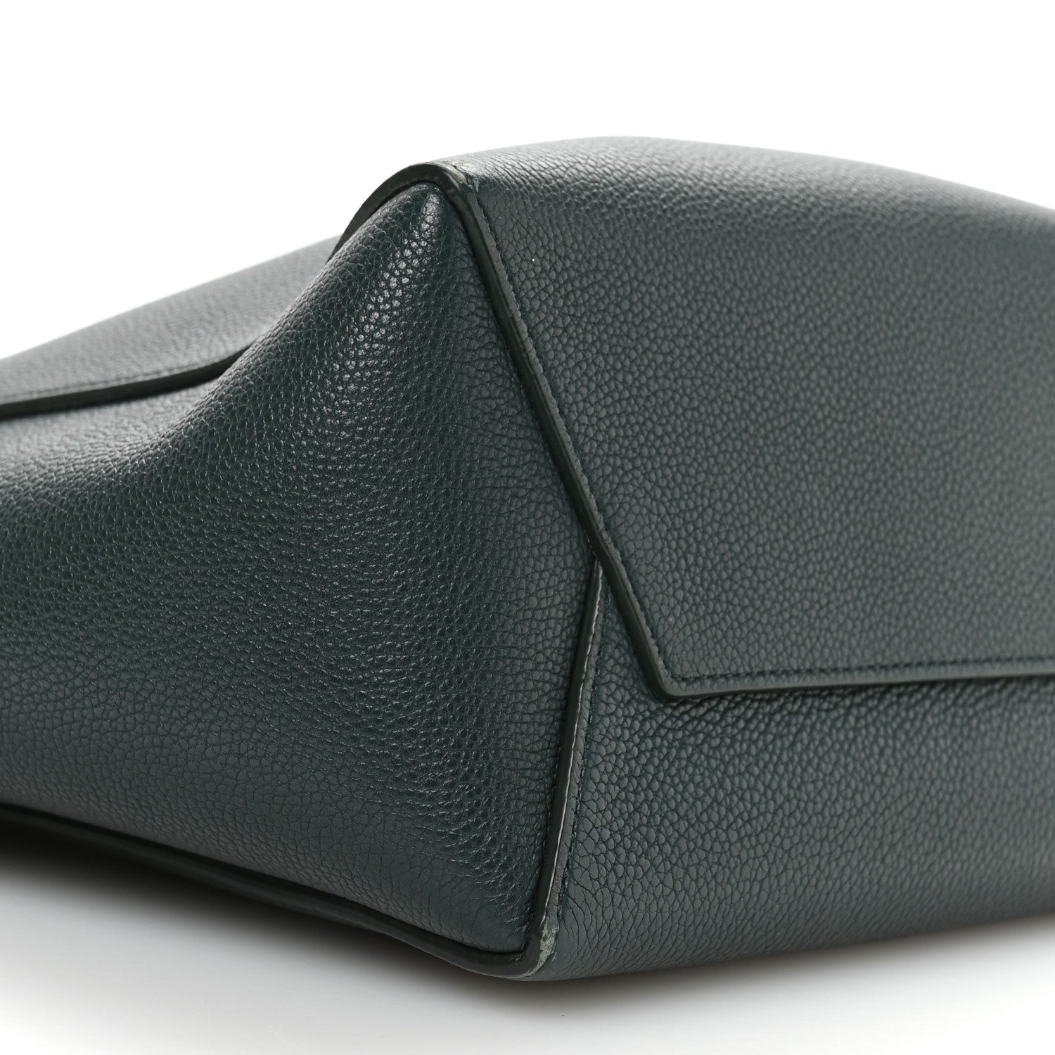 Soft Grained Calfskin Small Sangle Bucket Bag Amazone