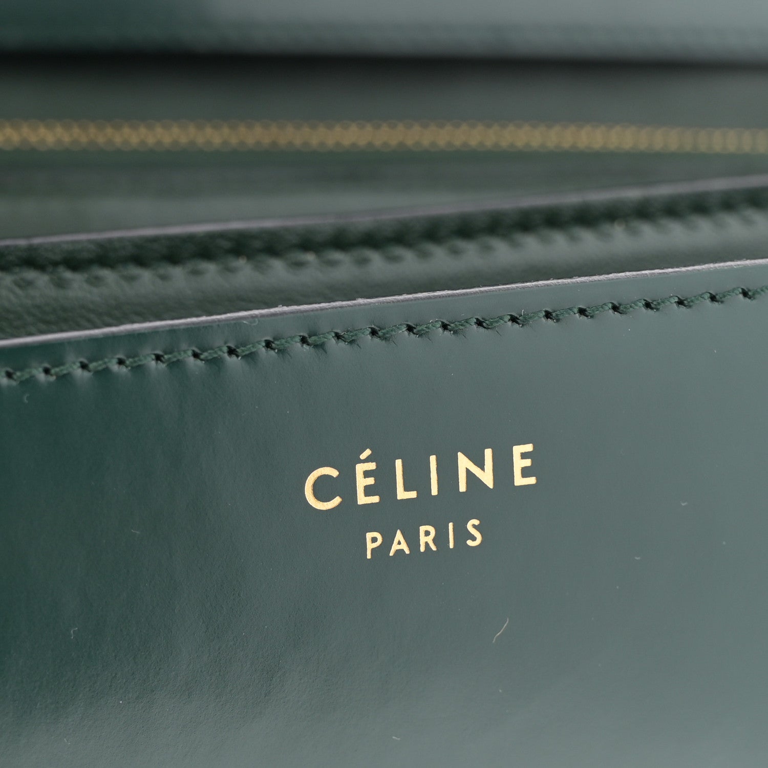 Spazzolato Calfskin Classic Box Medium Flap Bag Dark Green