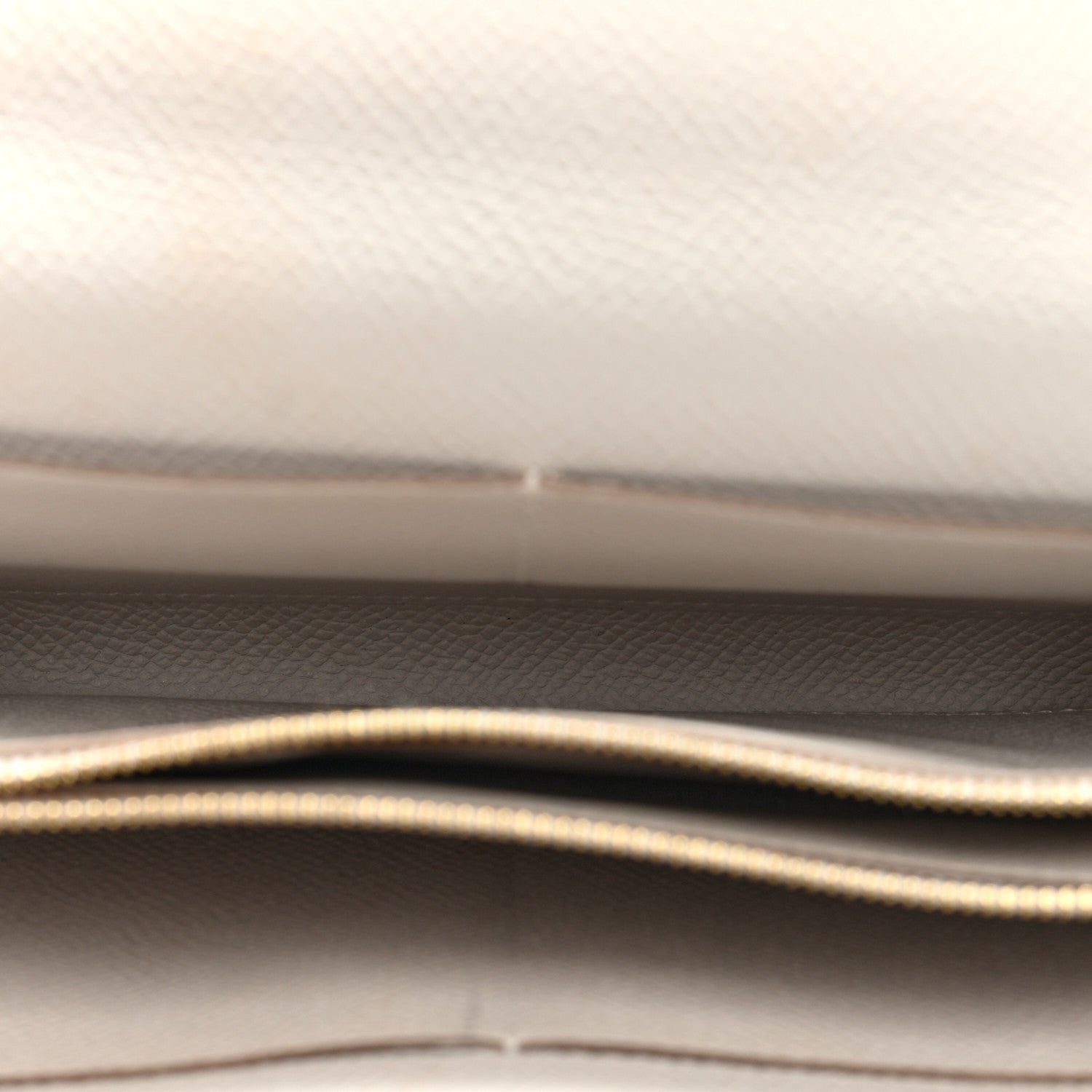 Epsom Kelly Wallet To Go Nata