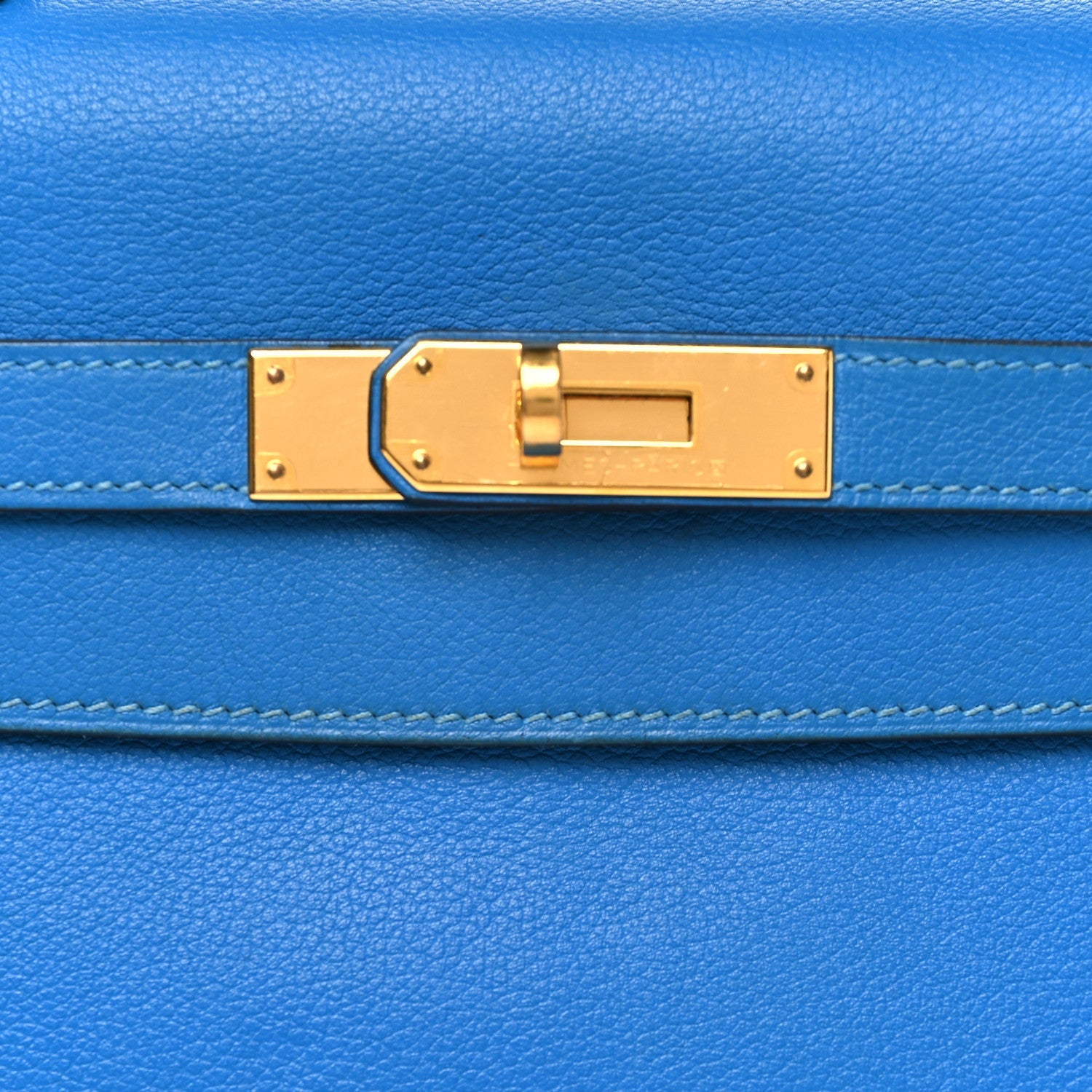 Evercolor Kelly Retourne 32 Bleu Zanzibar