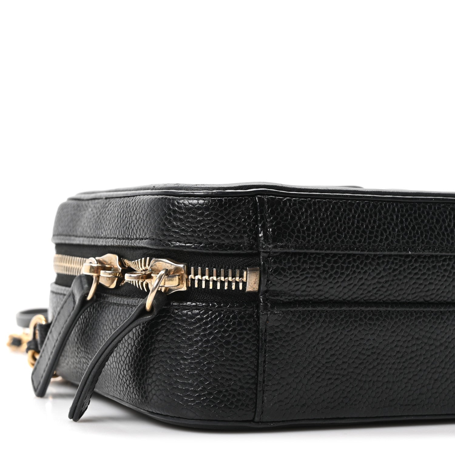 Caviar Quilted Small CC Filigree Vanity Case Black