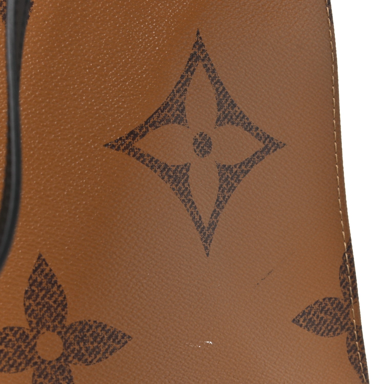 Reverse Monogram Giant Onthego GM