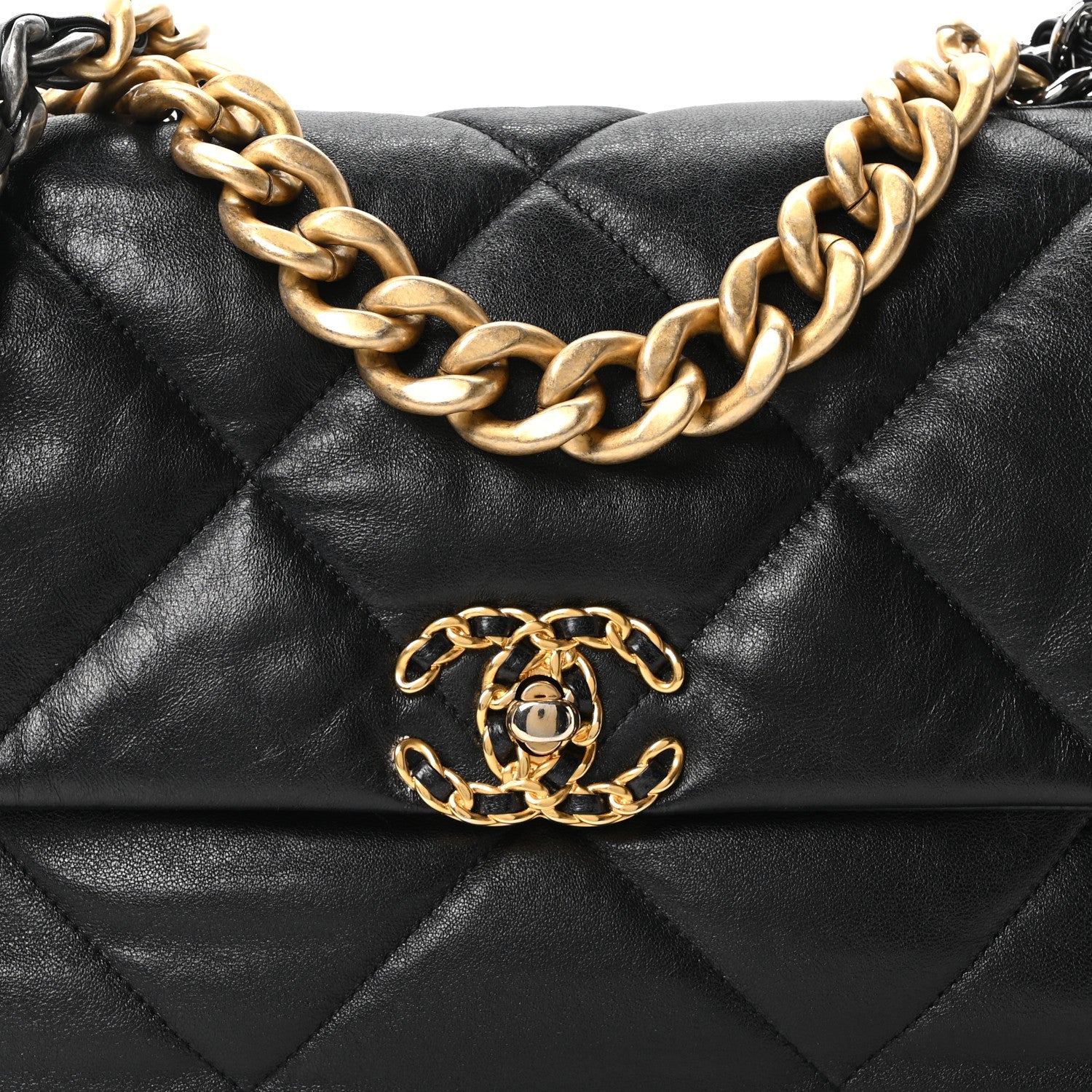 Goatskin Quilted Large CHNL 19 Flap Black
