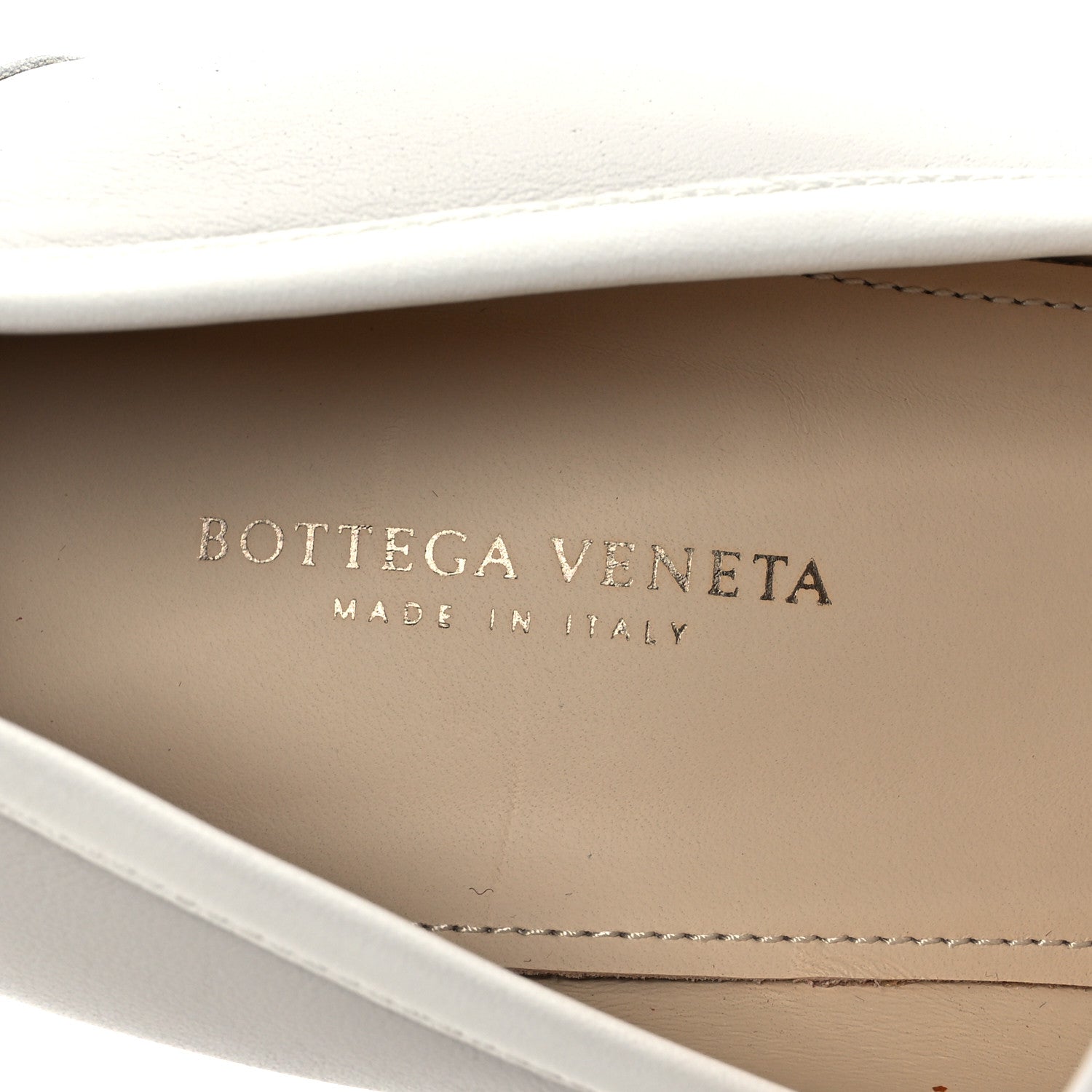 Calfskin Loafer Pumps 39.5 Mist Bianco