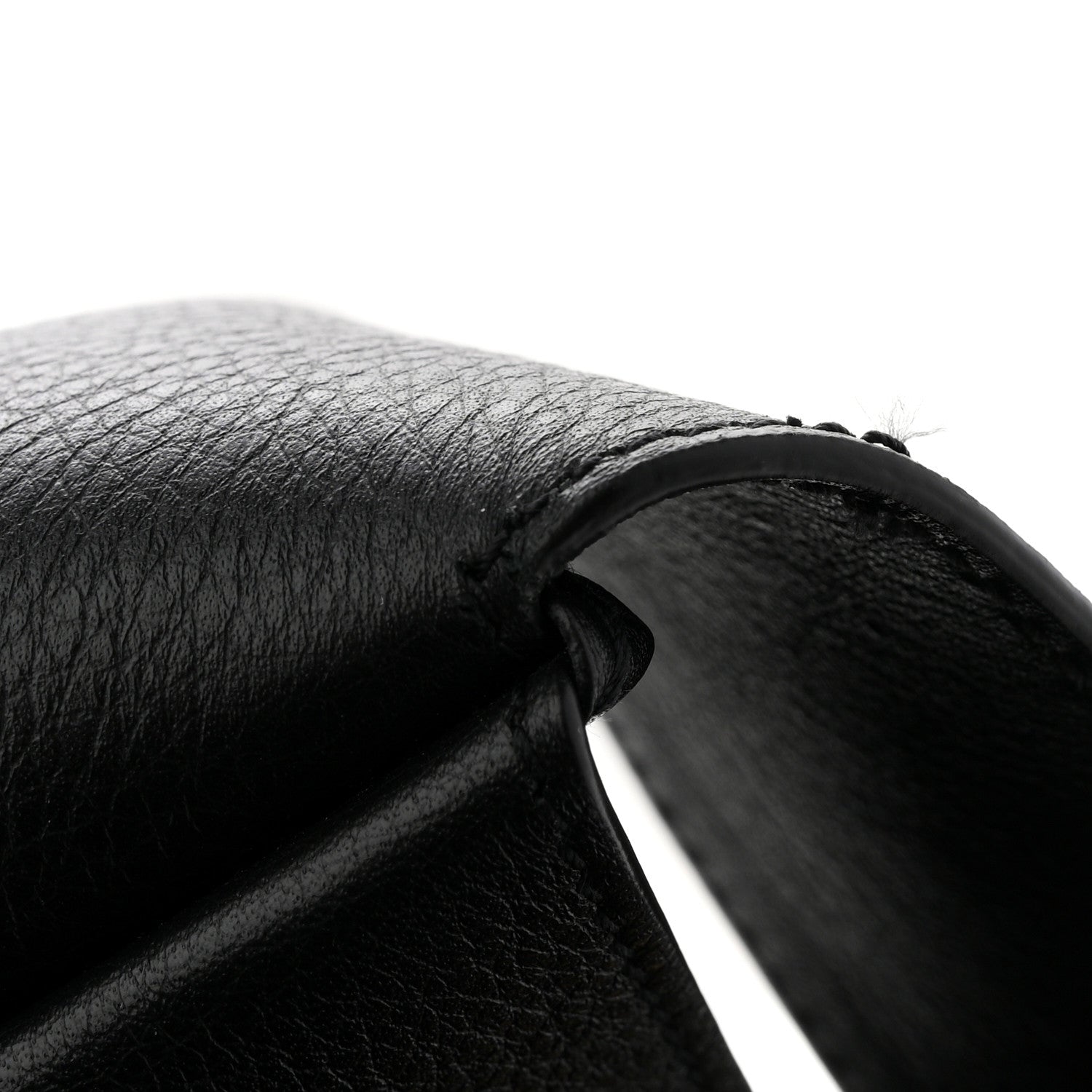 Smooth Calfskin Large Le 5 A 7 Soft Hobo Black