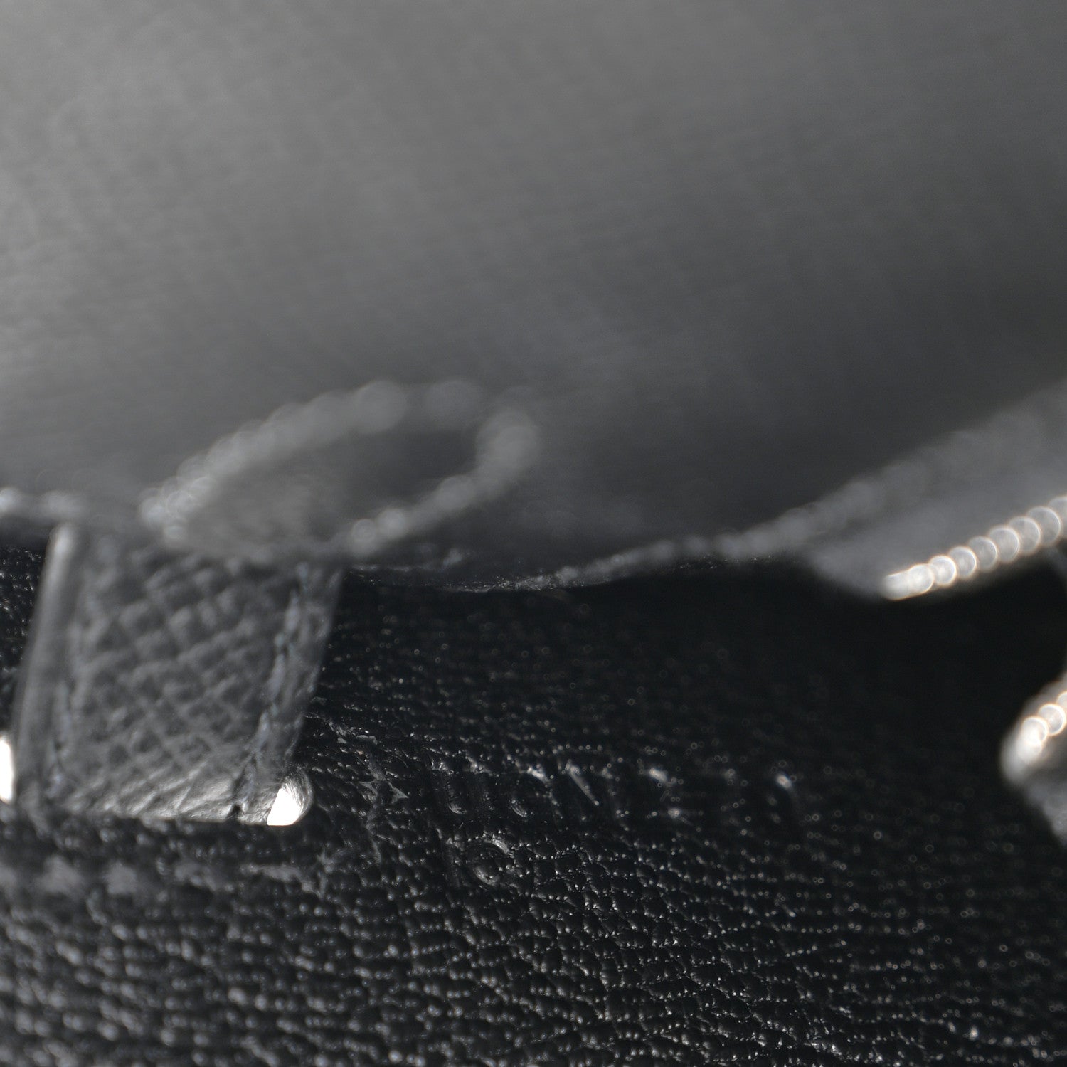 Epsom Kelly Sellier 25 Black