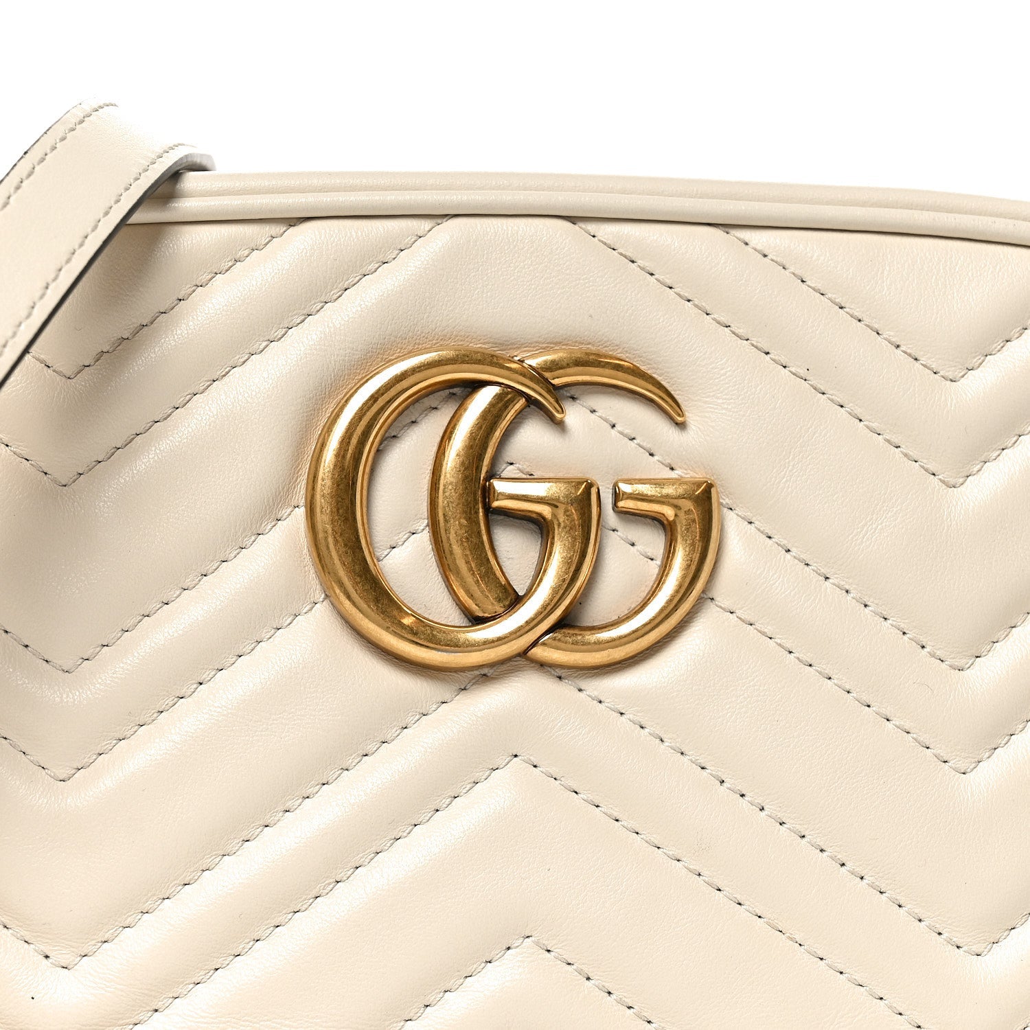Calfskin Matelasse Small GG Marmont Chain Shoulder Bag White