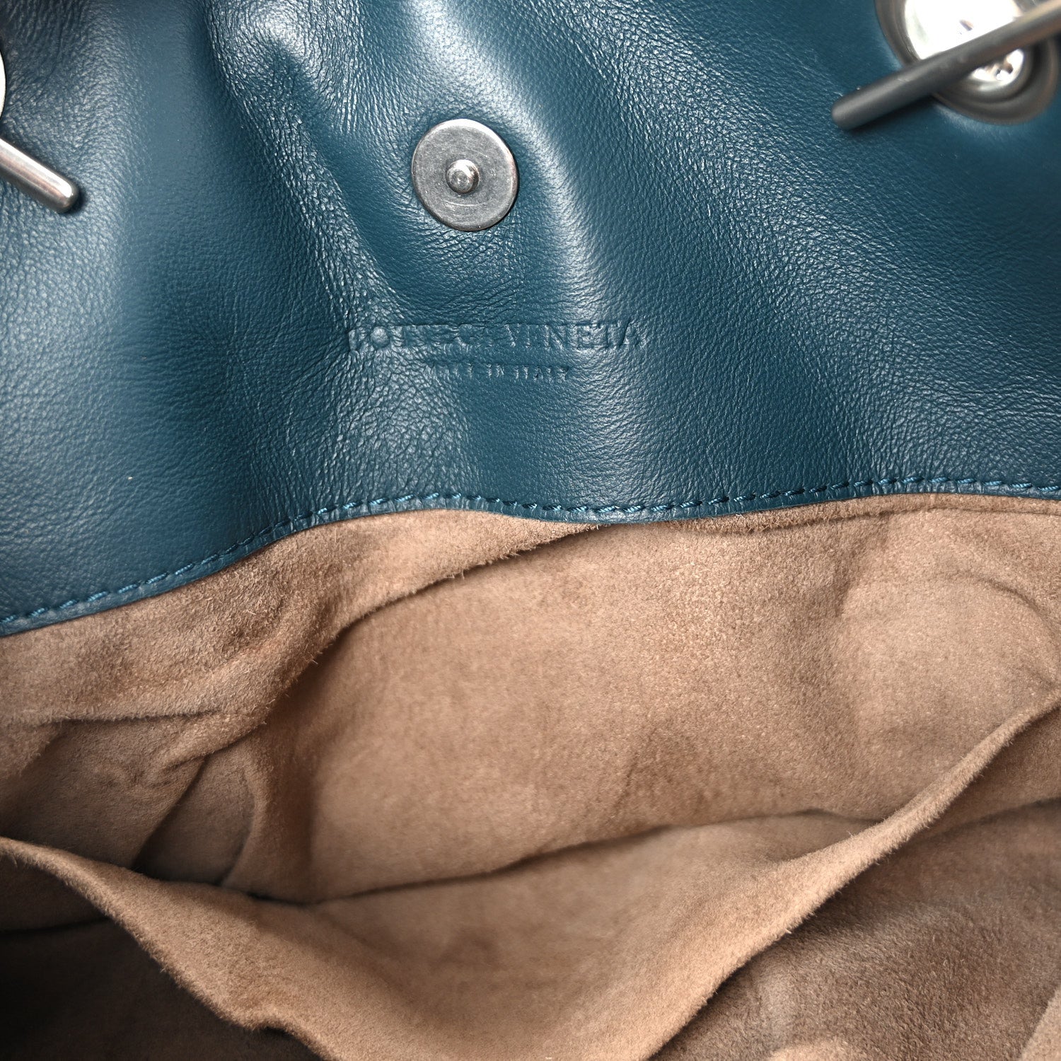 Nappa Intrecciato Medium Classic Chain Strap Tote Mallard
